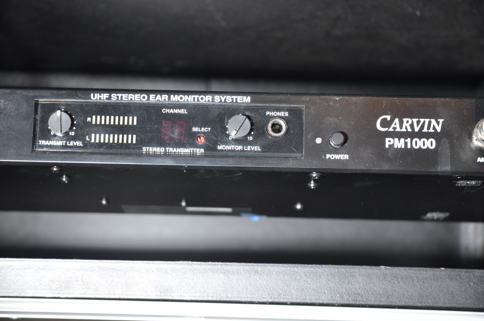 Carvin PM1000 UHF Stereo Ear Monitor System 