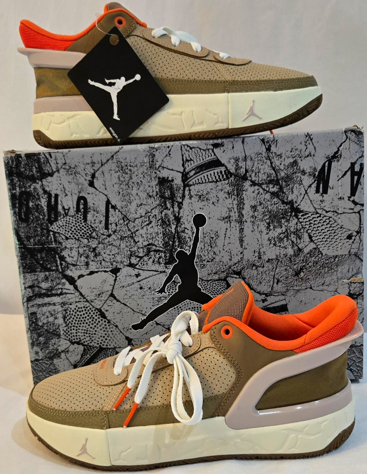 NEW Jordan Day1 E.O. (GS) Boys Beige/Orange/Green Sneakers Size 7 Y 