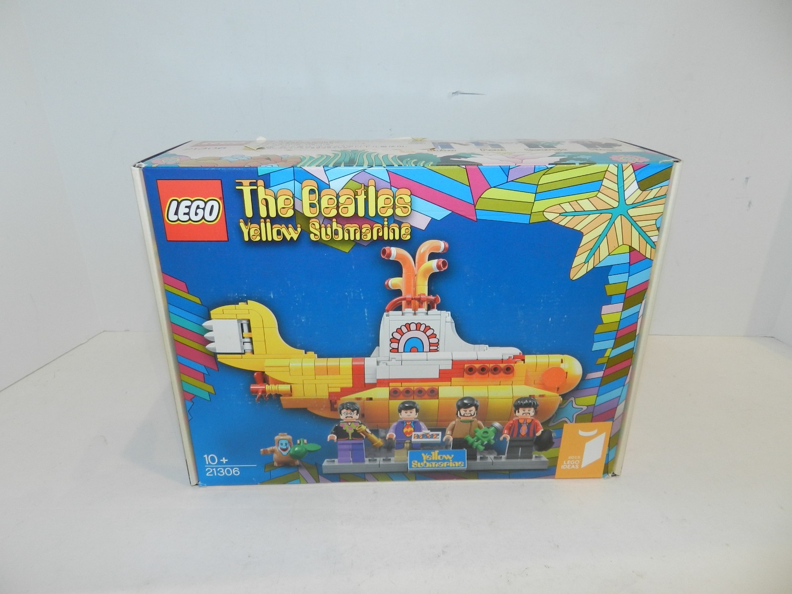 LEGO Ideas The Beatles Yellow Submarine Set 21306 NEW NIB SEALED LEGO Ideas The Beatles Yellow Submarine Set 21306 NEW NIB SEALED