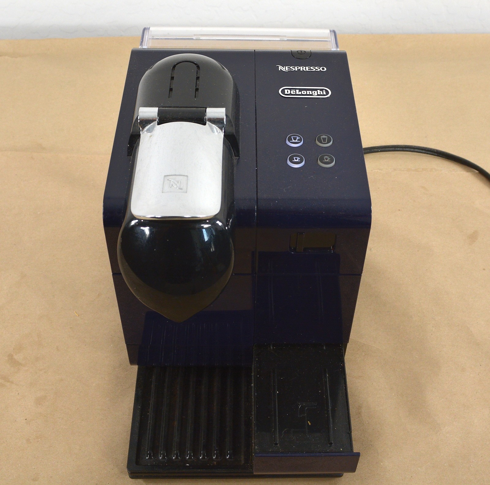 Nespresso DeLonghi Lattissima EN520BL Coffee Maker