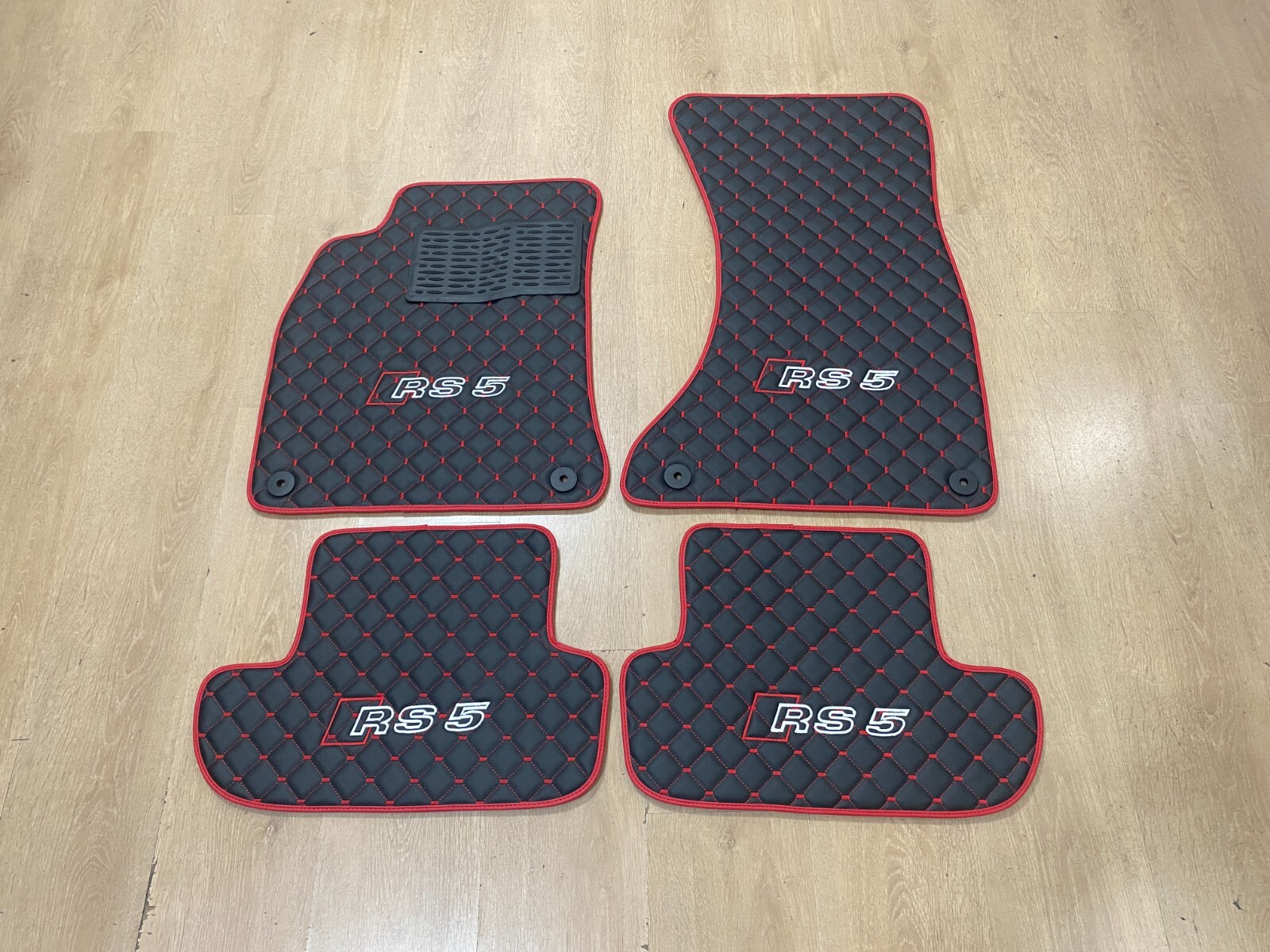 Luxury Leather Car Mats for Audi RS5 2007 - 2015 Coupe, Set of 4 , Made to Order Luxury Leather Car Mats for Audi RS5 2007 - 2015 Coupe, Set of 4 , Made to Order