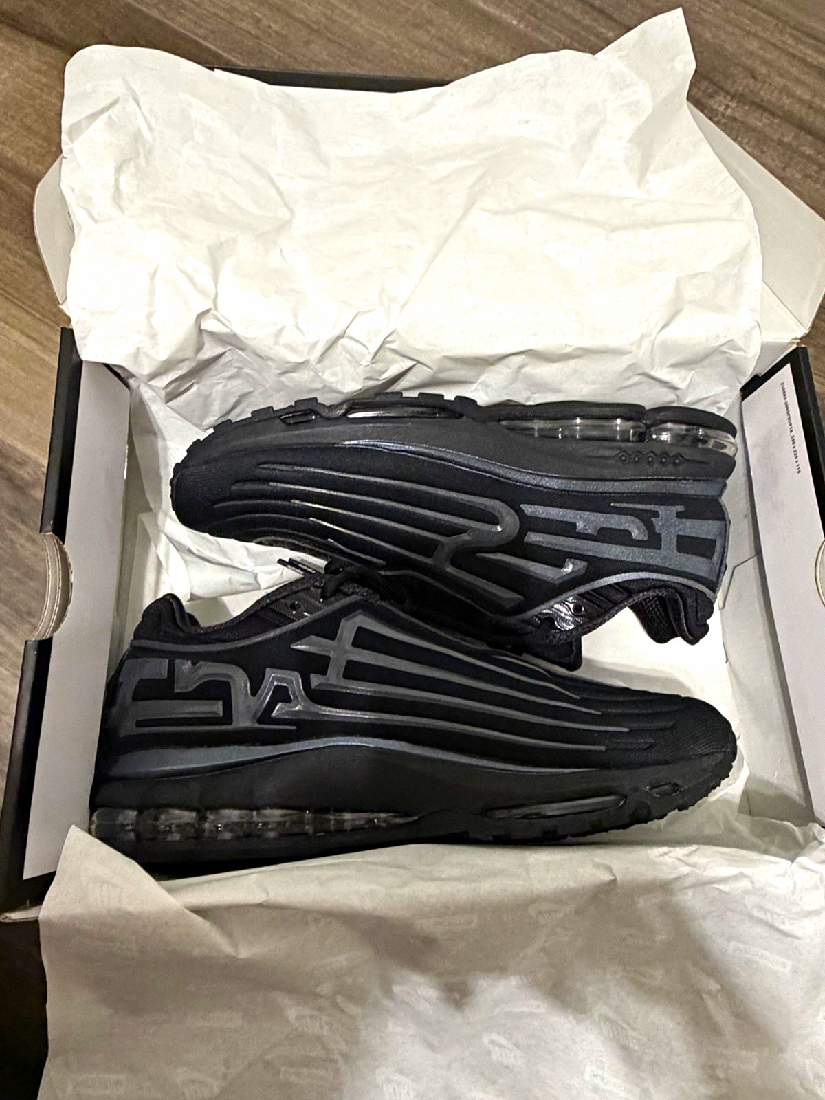 Nike Supreme x Air Max 2001 Air Ecstasy Men’s US 8.5 Black *TRIED ON* Nike Supreme x Air Max 2001 Air Ecstasy Men’s US 8.5 Black *TRIED ON*