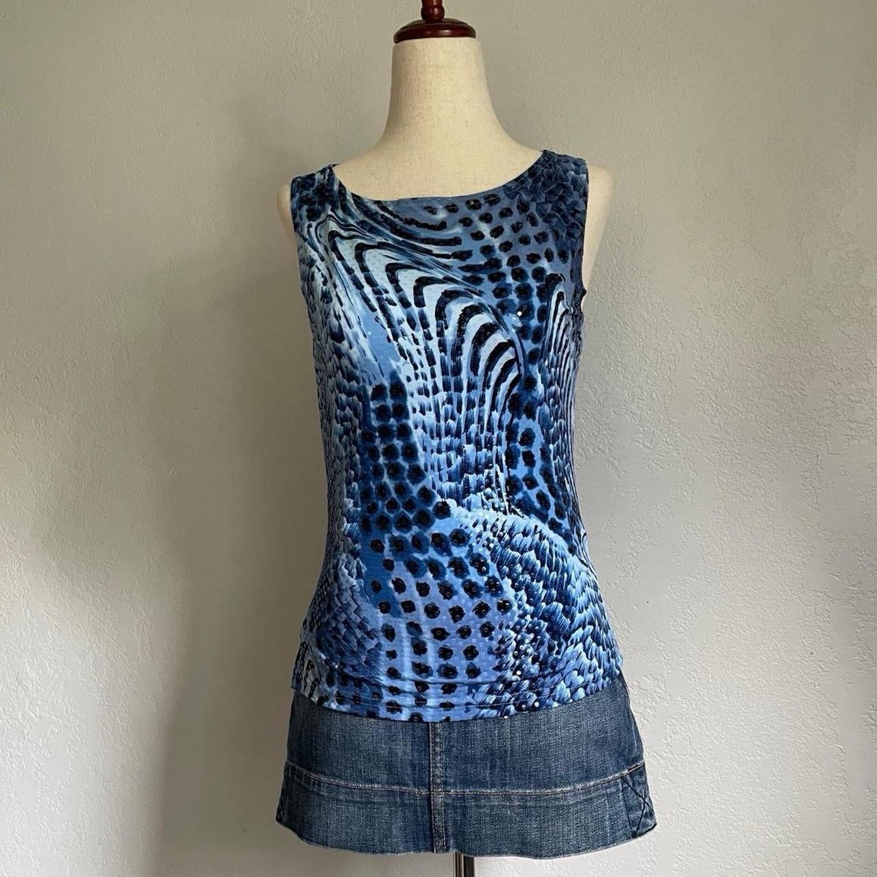 Vintage Y2K Black Blue Mixed Print Graphic Shortsleeve Blouse Size Medium