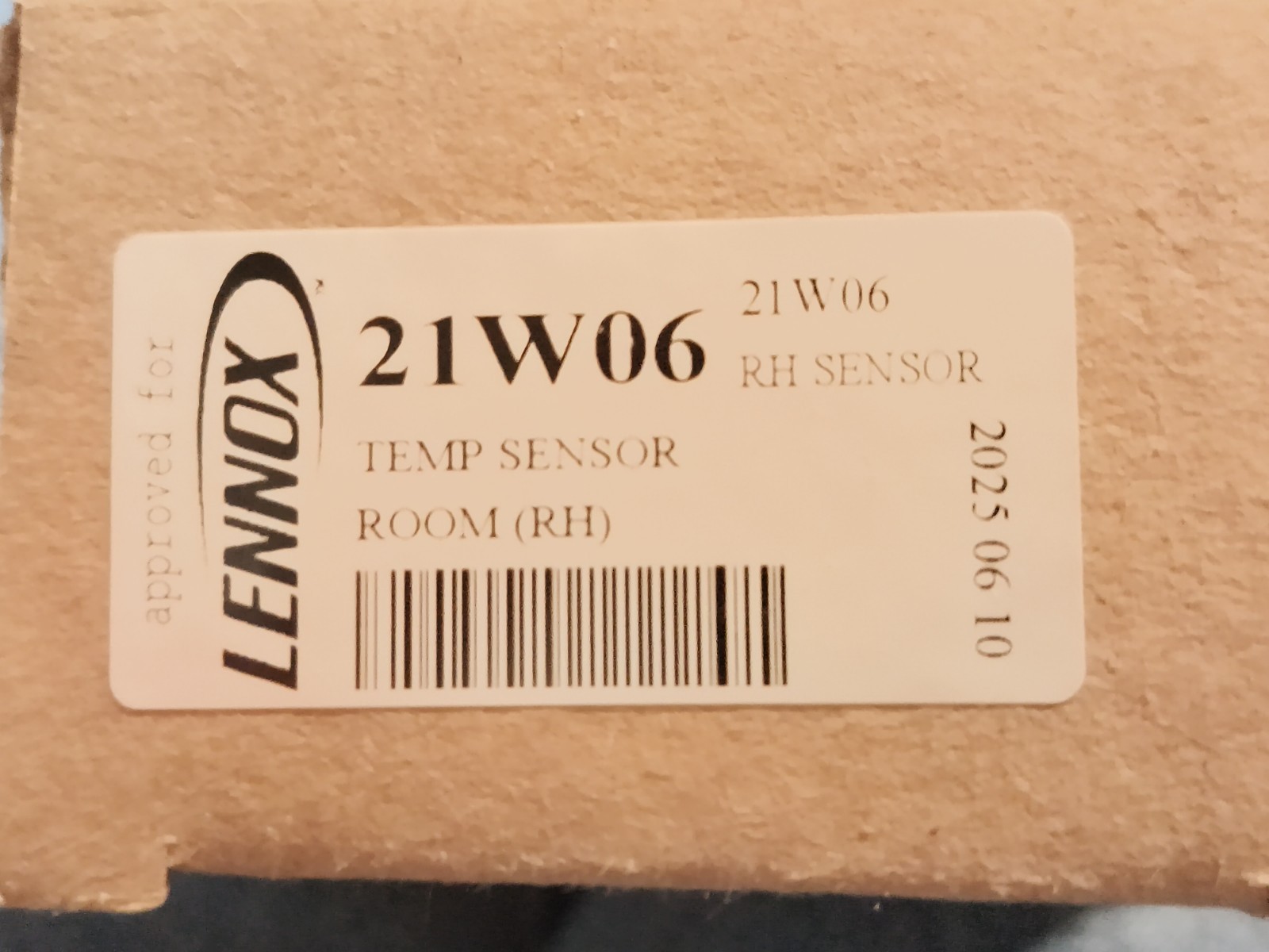 Lennox Wall Mount Temperature & Humidity Sensor For Prodigy Humiditrol 21W06 Lennox Wall Mount Temperature & Humidity Sensor For Prodigy Humiditrol 21W06