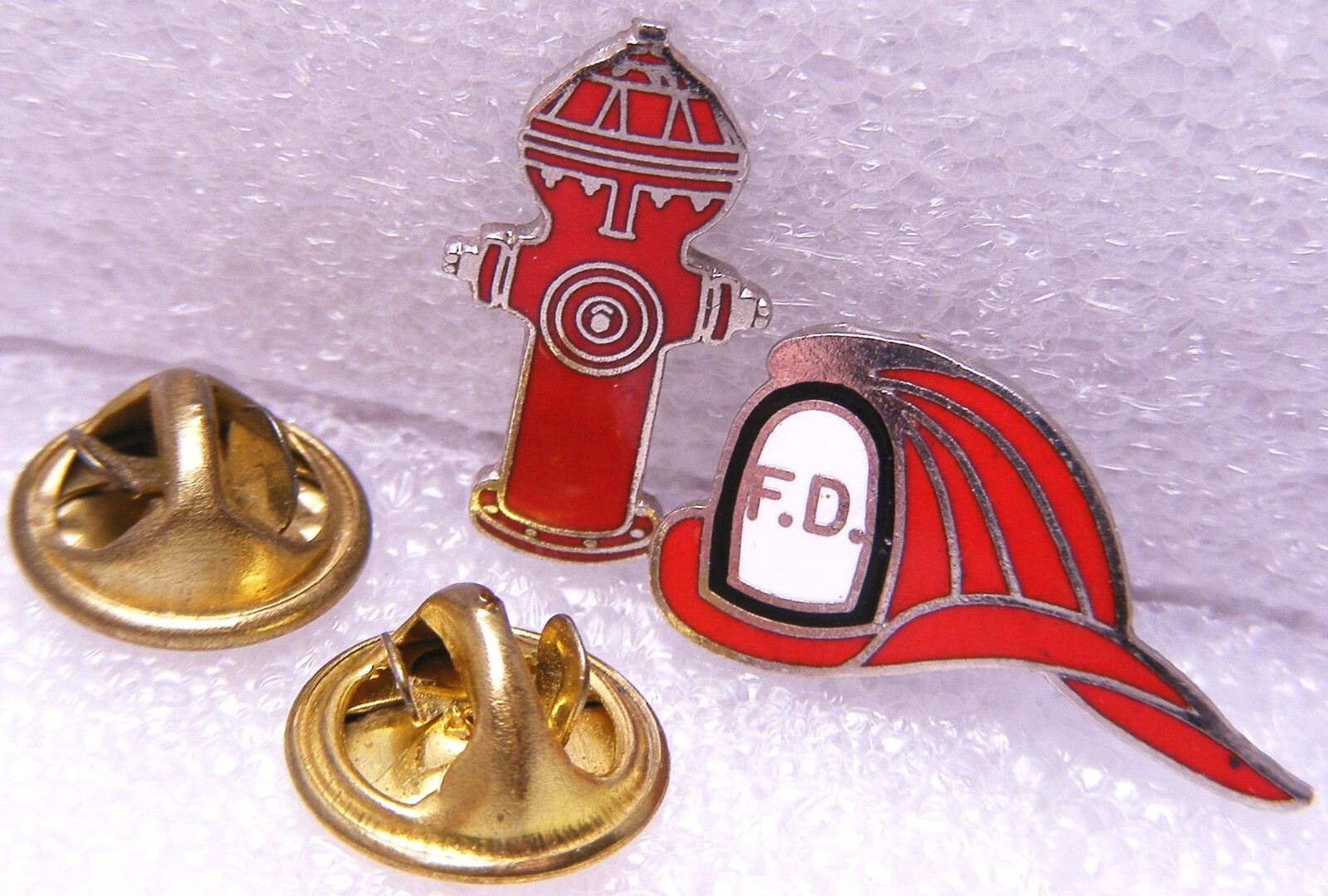 Firefighting Pins / F.D. Helmet & Fire Hydrant - Metal & Enamel Vintage OKc60 Firefighting Pins / F.D. Helmet & Fire Hydrant - Metal & Enamel Vintage OKc60
