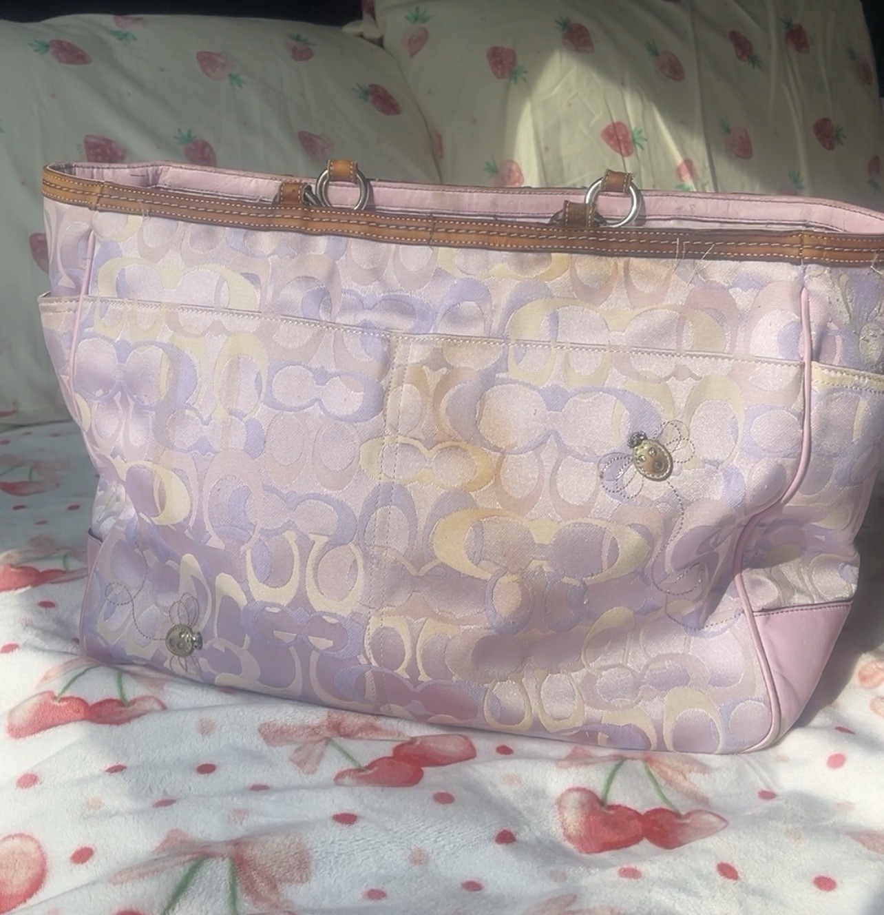 Coach Lilac 6166 Bee Diaper Bag, missing original straps Coach Lilac 6166 Bee Diaper Bag, missing original straps