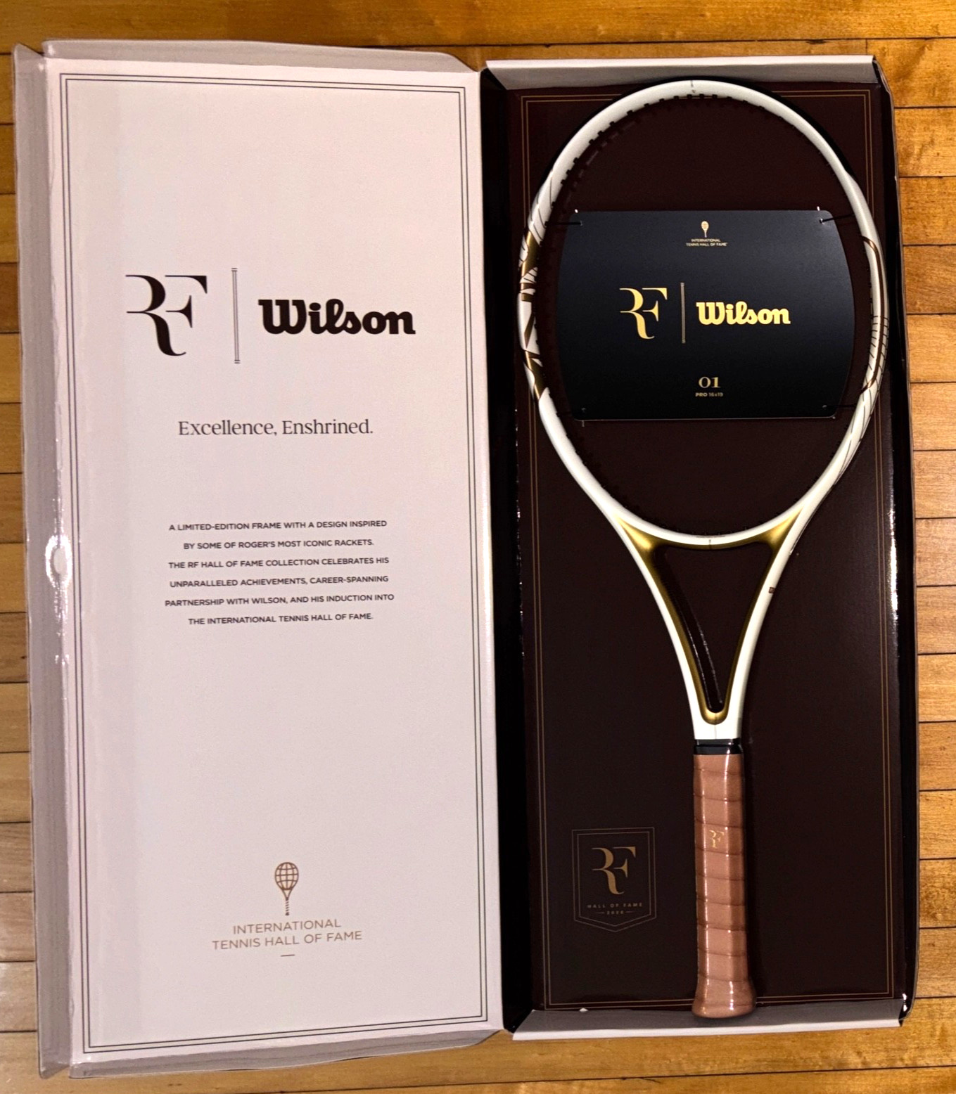 Roger Federer Wilson Hall of Fame RF 01 Pro Tennis Racquet HOF Newport 2026 Box Roger Federer Wilson Hall of Fame RF 01 Pro Tennis Racquet HOF Newport 2026 Box