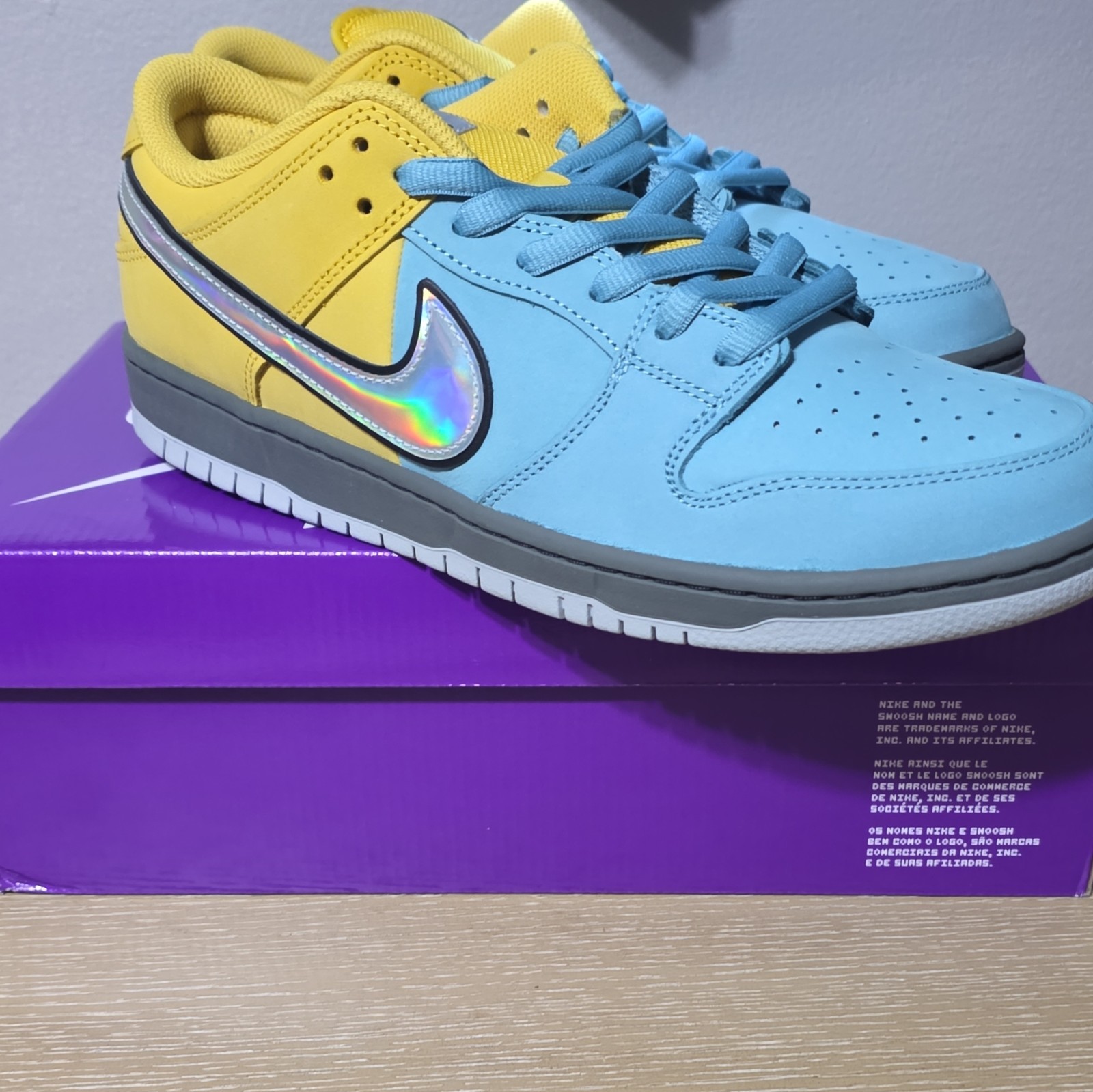 DS Nike SB Dunk Low Pro Muni Pass Blue Lightening US 13M DS Nike SB Dunk Low Pro Muni Pass Blue Lightening US 13M