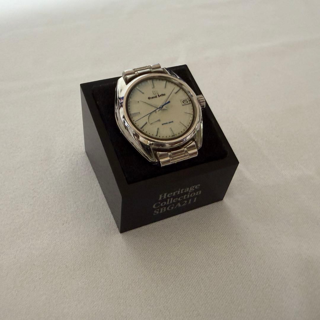 Grand Seiko SBGA211 Wristwatch Unisex