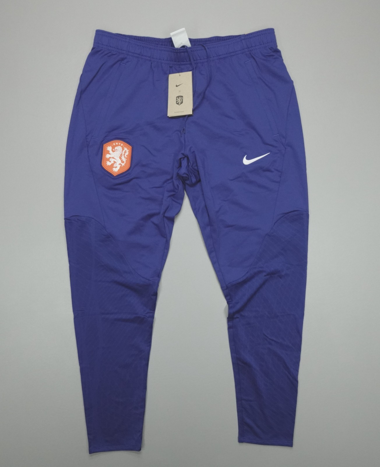 Nike Men's Netherlands KNVB Strike Soccer Track Pants Slim Size L NWT DH6482-455 Nike Men's Netherlands KNVB Strike Soccer Track Pants Slim Size L NWT DH6482-455