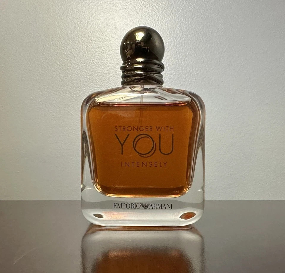 Emporio Armani Stronger Eau de Parfum Spray (100ml/3.4oz) - 95% Full Emporio Armani Stronger Eau de Parfum Spray (100ml/3.4oz) - 95% Full