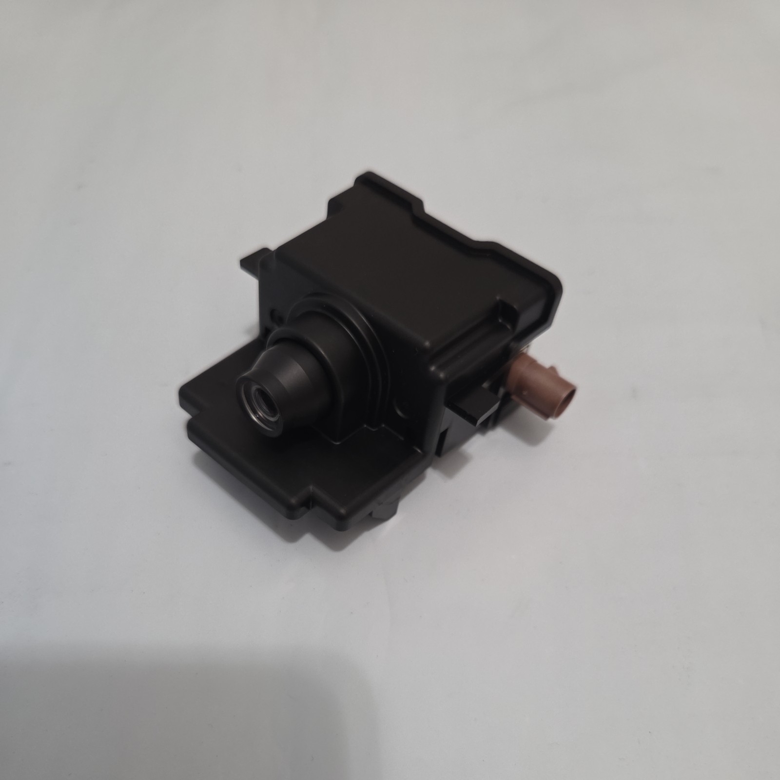 2026-2027 NISSAN SENTRA FRONT WINDSHIELD LANE KEEP ASSIST CAMERA OEM 284G37DE0B 2026-2027 NISSAN SENTRA FRONT WINDSHIELD LANE KEEP ASSIST CAMERA OEM 284G37DE0B