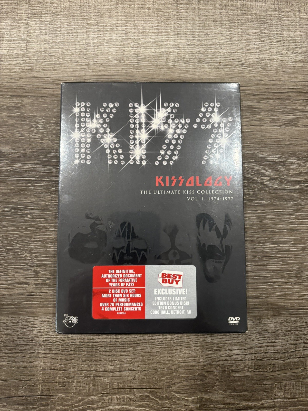 Kiss Kissology The Ultimate Collection Vol. I 1974-1977 2 Disc DVD Set 2006 New