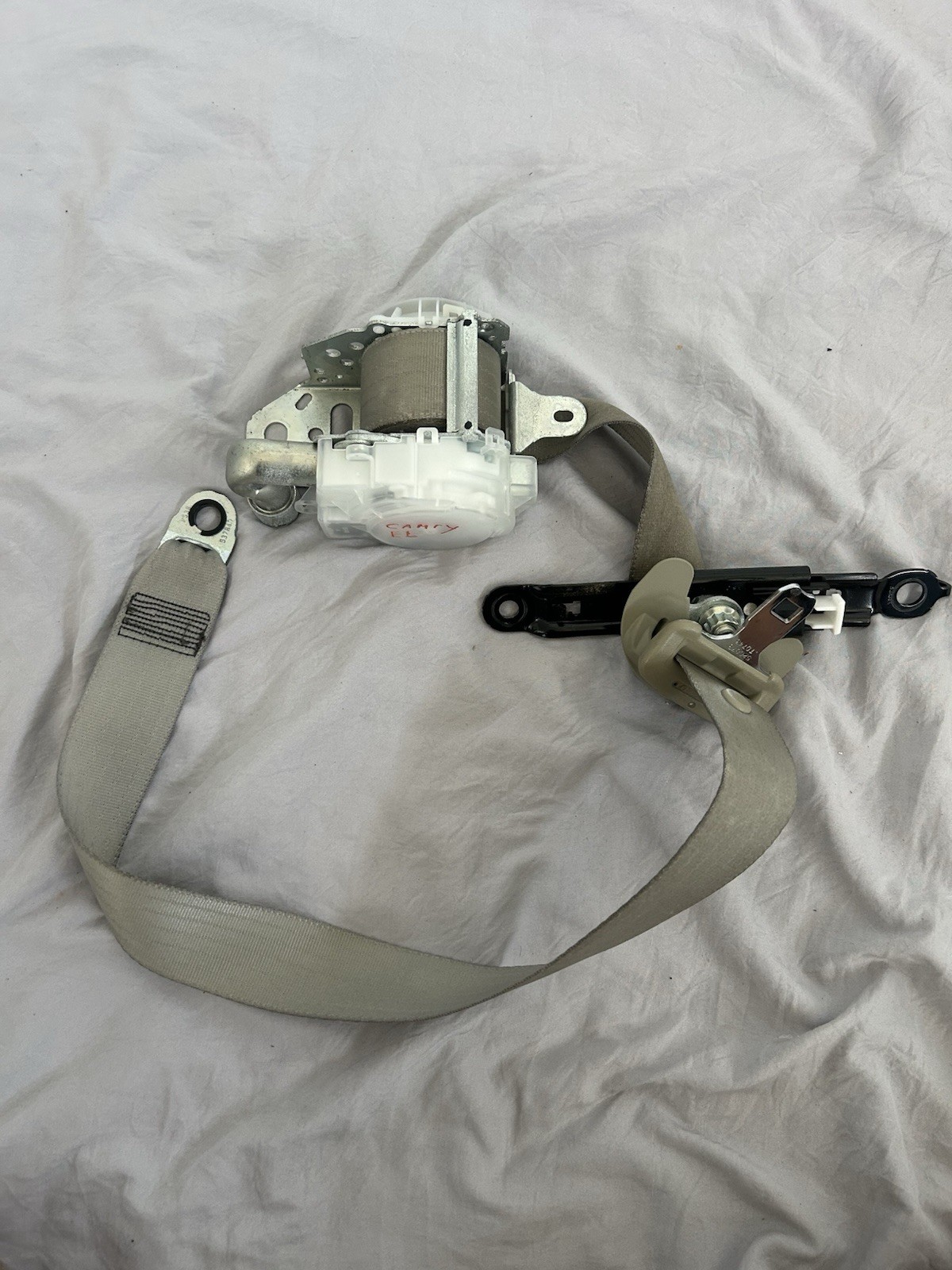 07-11 Toyota Camry Front LeftSeatbelt Gray Original Take A Look.