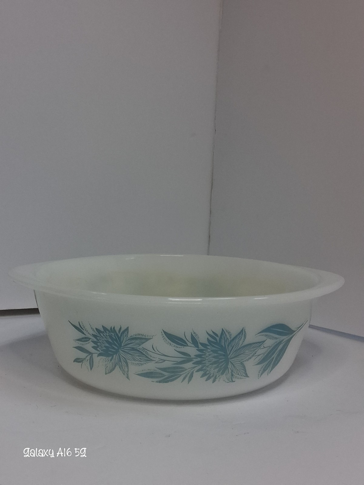Vintage 1960s Pyrex Casserole Dish 1.5 Quart Turquoise Blue Meadow Pattern Vintage 1960s Pyrex Casserole Dish 1.5 Quart Turquoise Blue Meadow Pattern
