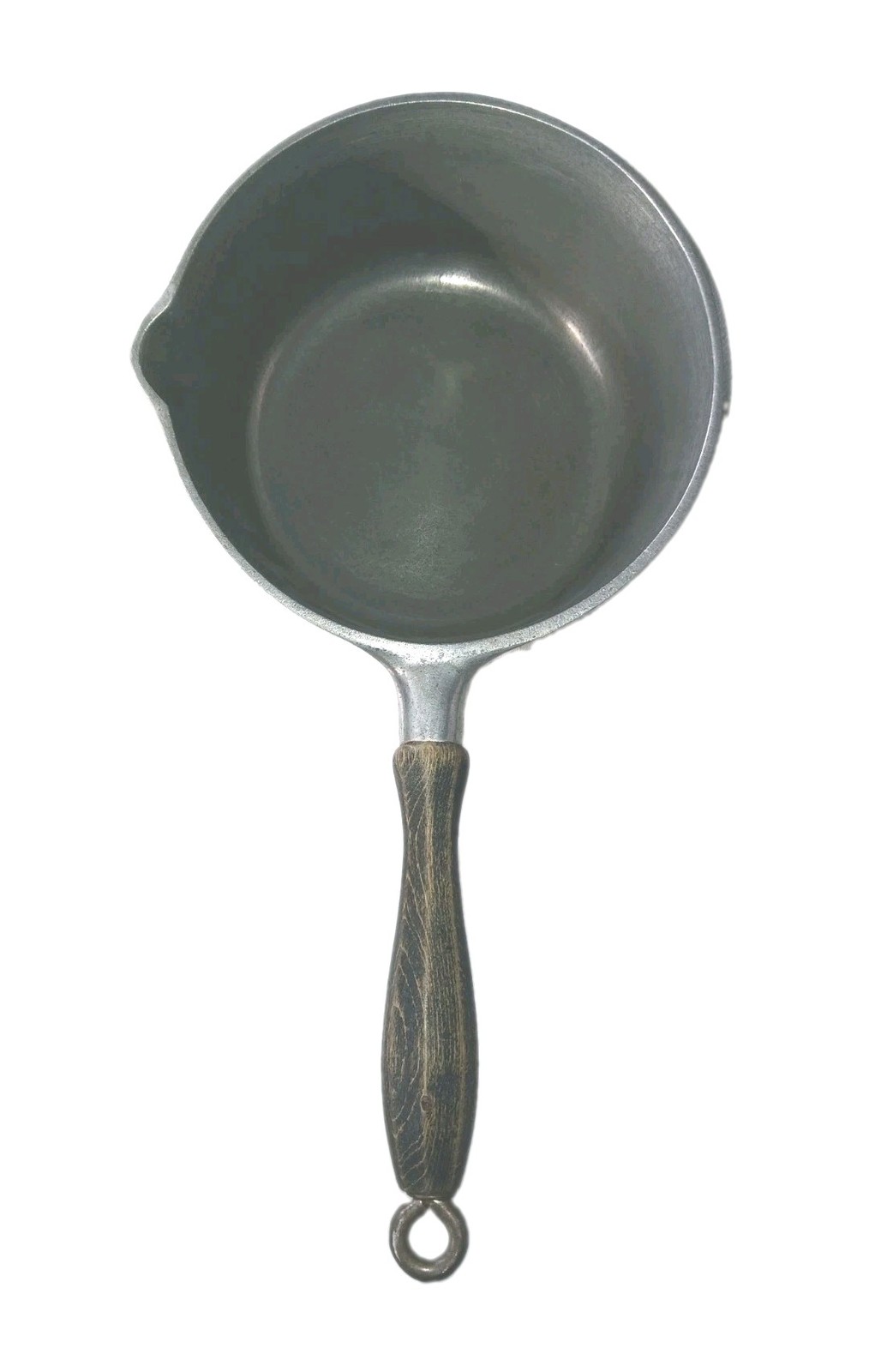 Rare 1920s Wagner Ware 682 Wood Handle 2 Qt Aluminum Single Spout Sauce Pan Rare 1920s Wagner Ware 682 Wood Handle 2 Qt Aluminum Single Spout Sauce Pan