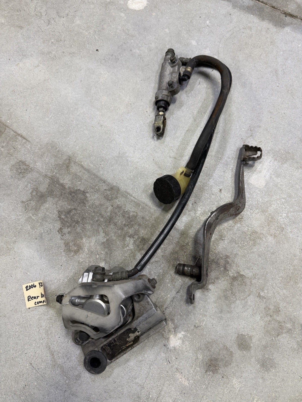 2006 02-25 YZ85 YZ 85 Rear Brake Caliper Bracket Master Cylinder Hose Brakes 2006 02-25 YZ85 YZ 85 Rear Brake Caliper Bracket Master Cylinder Hose Brakes