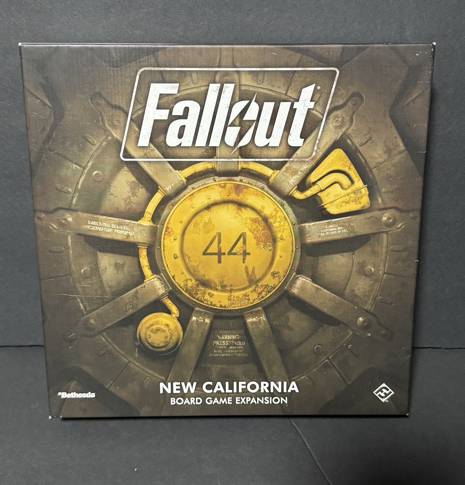 Fallout - New California Board Game Expansion Fantasy Flight Games Never Played