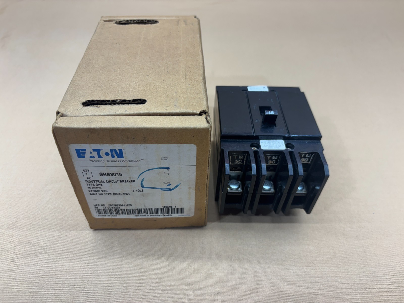 Eaton GHB3015 Industrial Circuit Breaker Eaton GHB3015 Industrial Circuit Breaker