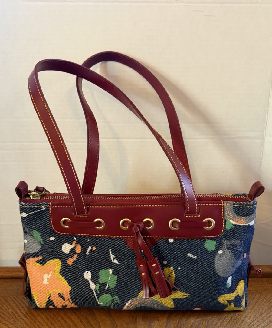 DOONEY & BOURKE Bag Paint Splatter Canvas Purse 12x7x3 DOONEY & BOURKE Bag Paint Splatter Canvas Purse 12x7x3