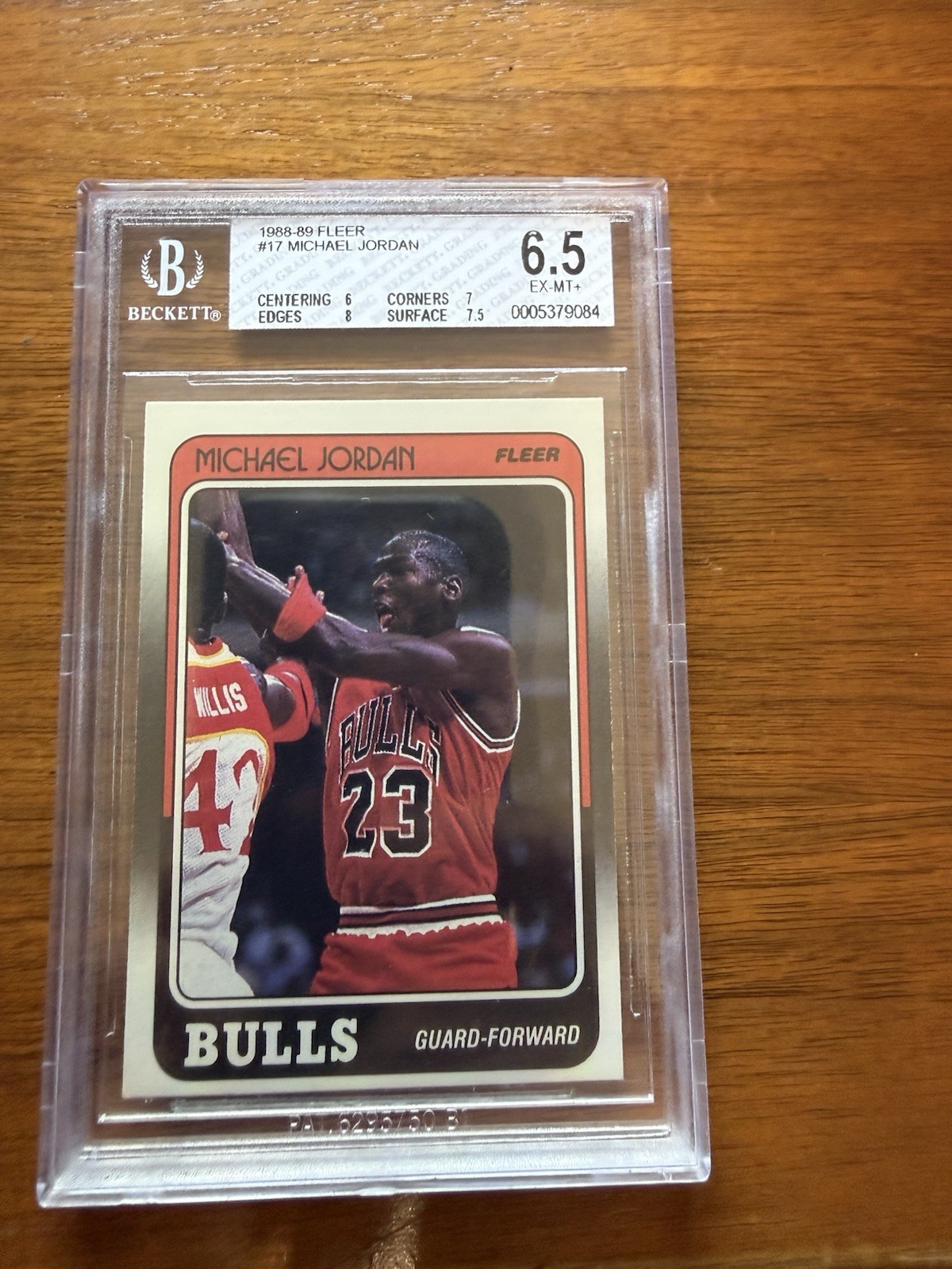 1988-89 Fleer - Michael Jordan #17 BGS 6.5