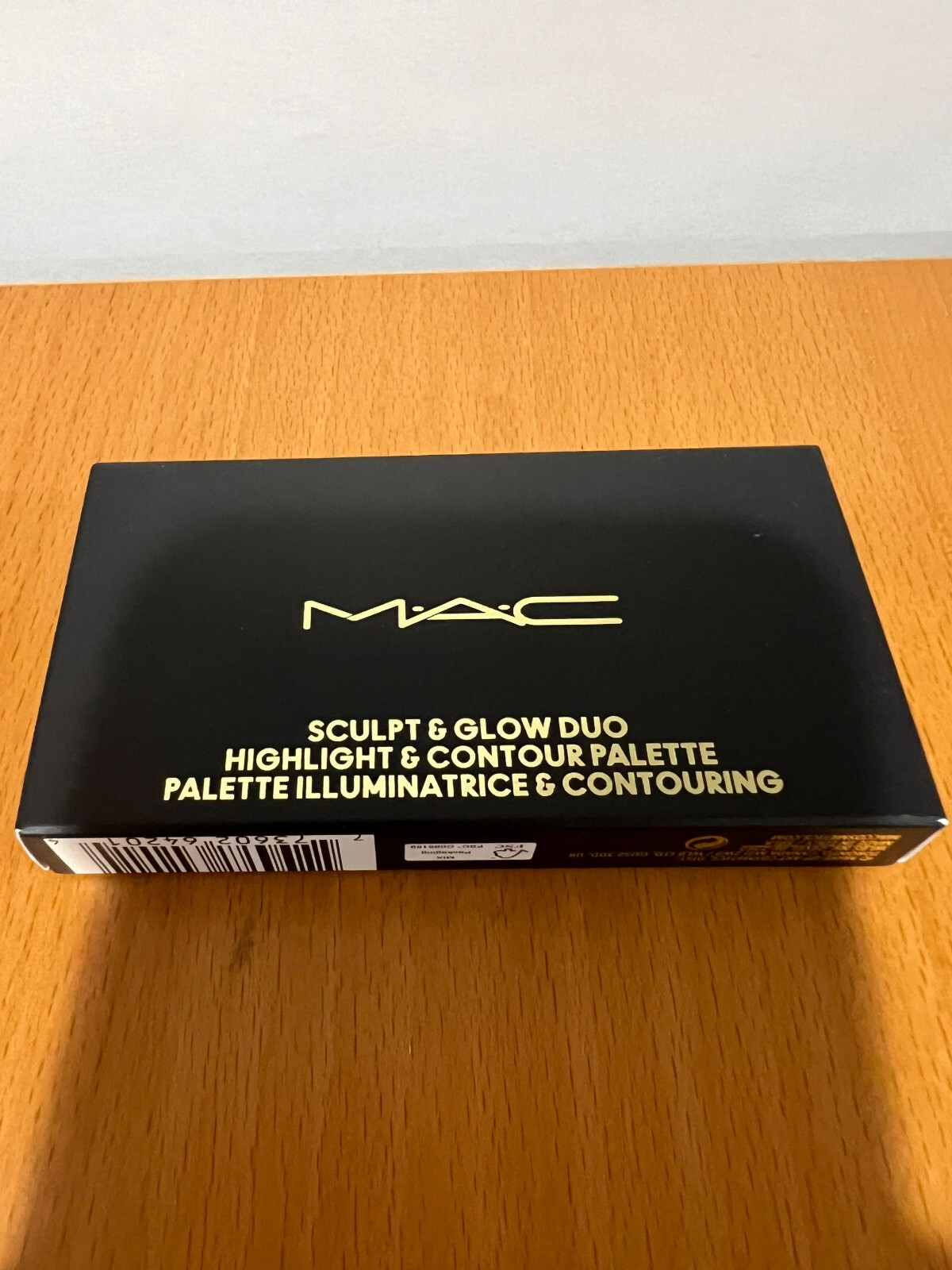 MAC Sculpt&Glow Palette Duo-Double Contour Highlight 2 colors Gleam-Omega 3.5g MAC Sculpt&Glow Palette Duo-Double Contour Highlight 2 colors Gleam-Omega 3.5g