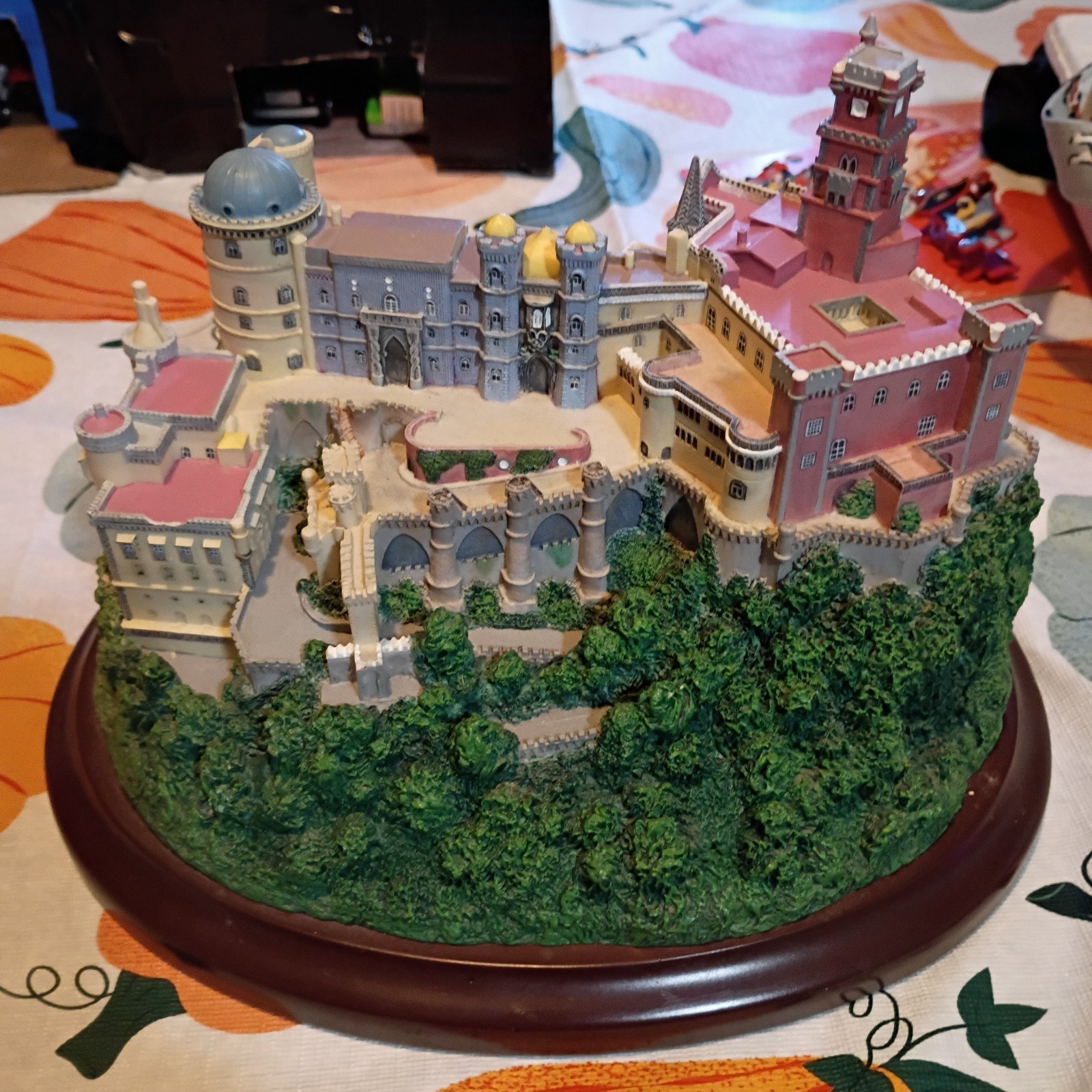 Vintage Lenox Great Castles Of The World “PENA PALACE” 1977 Limited Edition Vintage Lenox Great Castles Of The World “PENA PALACE” 1977 Limited Edition