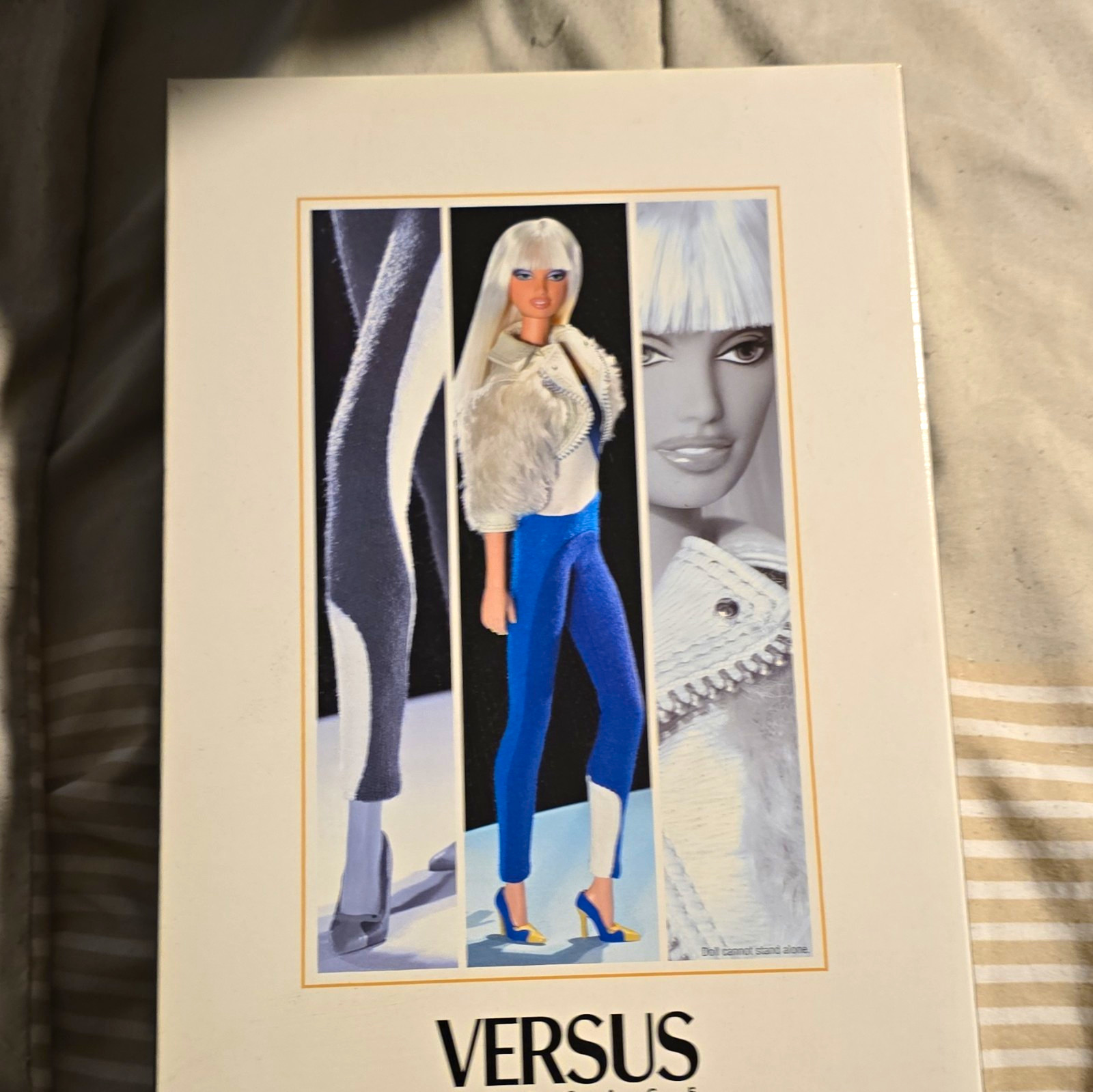 Mattel Barbie Collector Versus Versace Collector Edition Doll 2002 11.5 in B9767 Mattel Barbie Collector Versus Versace Collector Edition Doll 2002 11.5 in B9767
