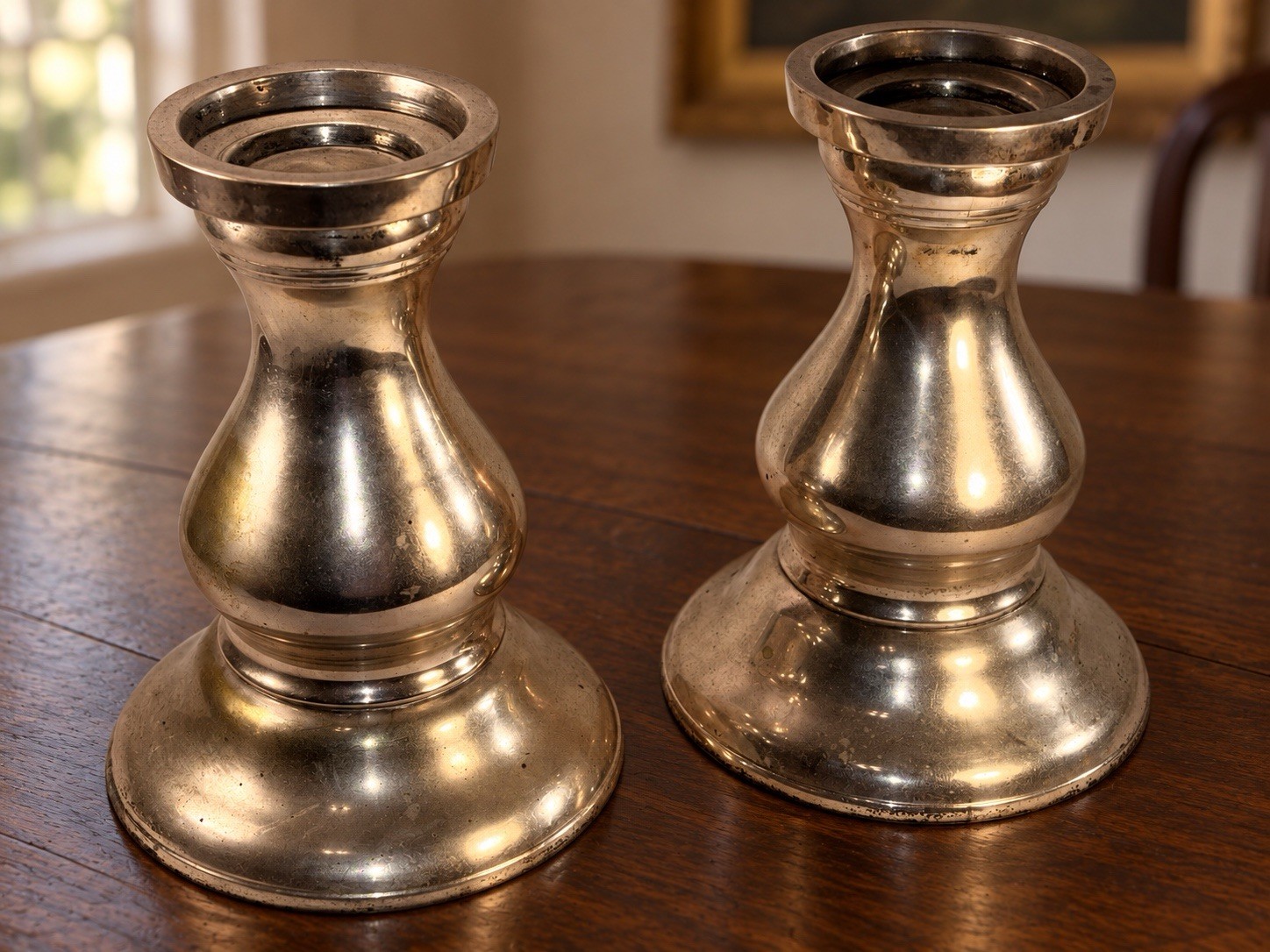 VINTAGE PAIR 9” SILVER TONE CANDLESTICK HOLDERS HOLLYWOOD REGENCY DECOR VTG USA