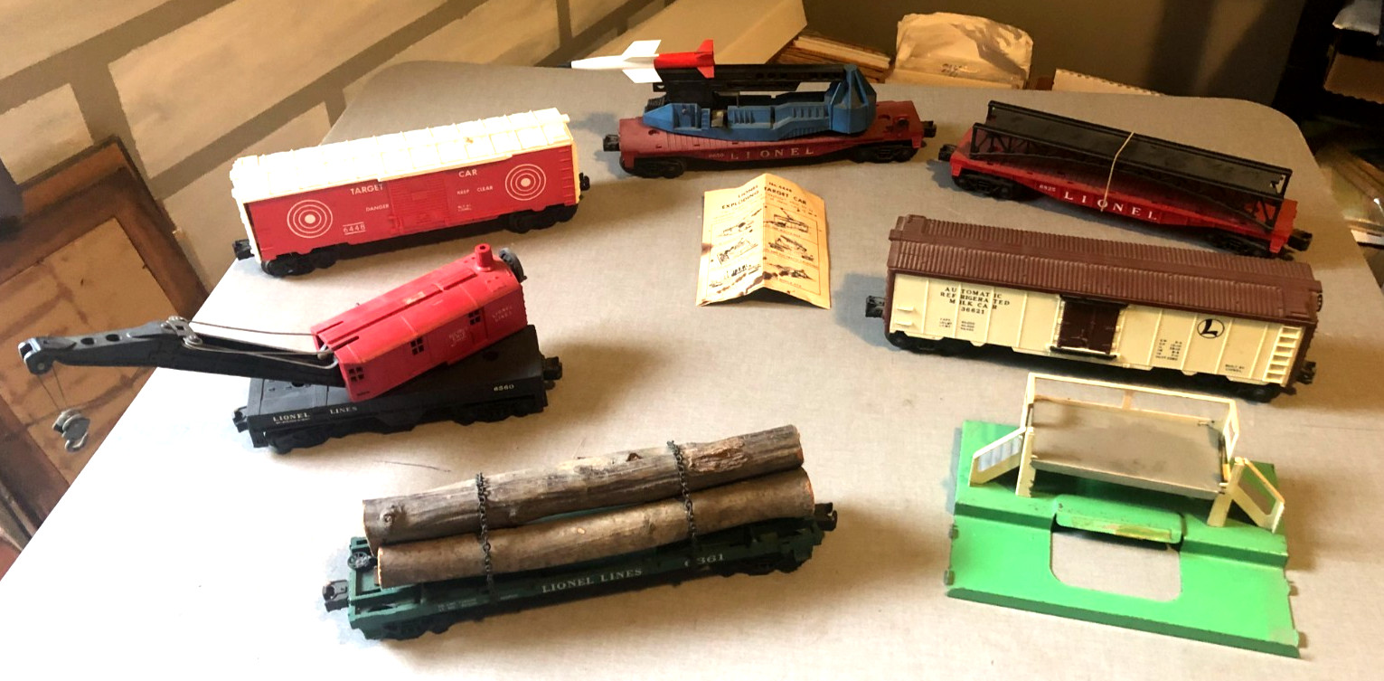 LIONEL TRAIN POSTWAR- FREIGHT SET- 6560,6448,6825,6321,36621,6650-VINTAGE 1950\'S