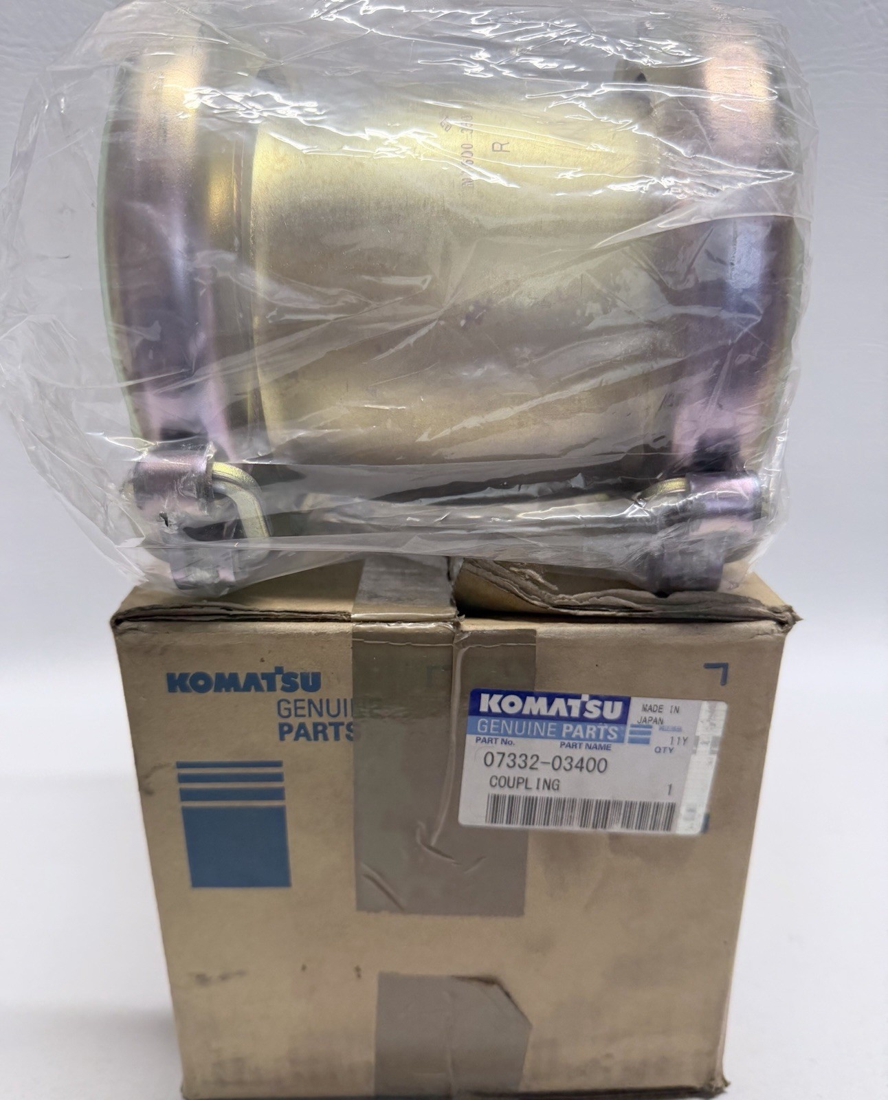 NEW OEM Komatsu 07332-03400 Coupling