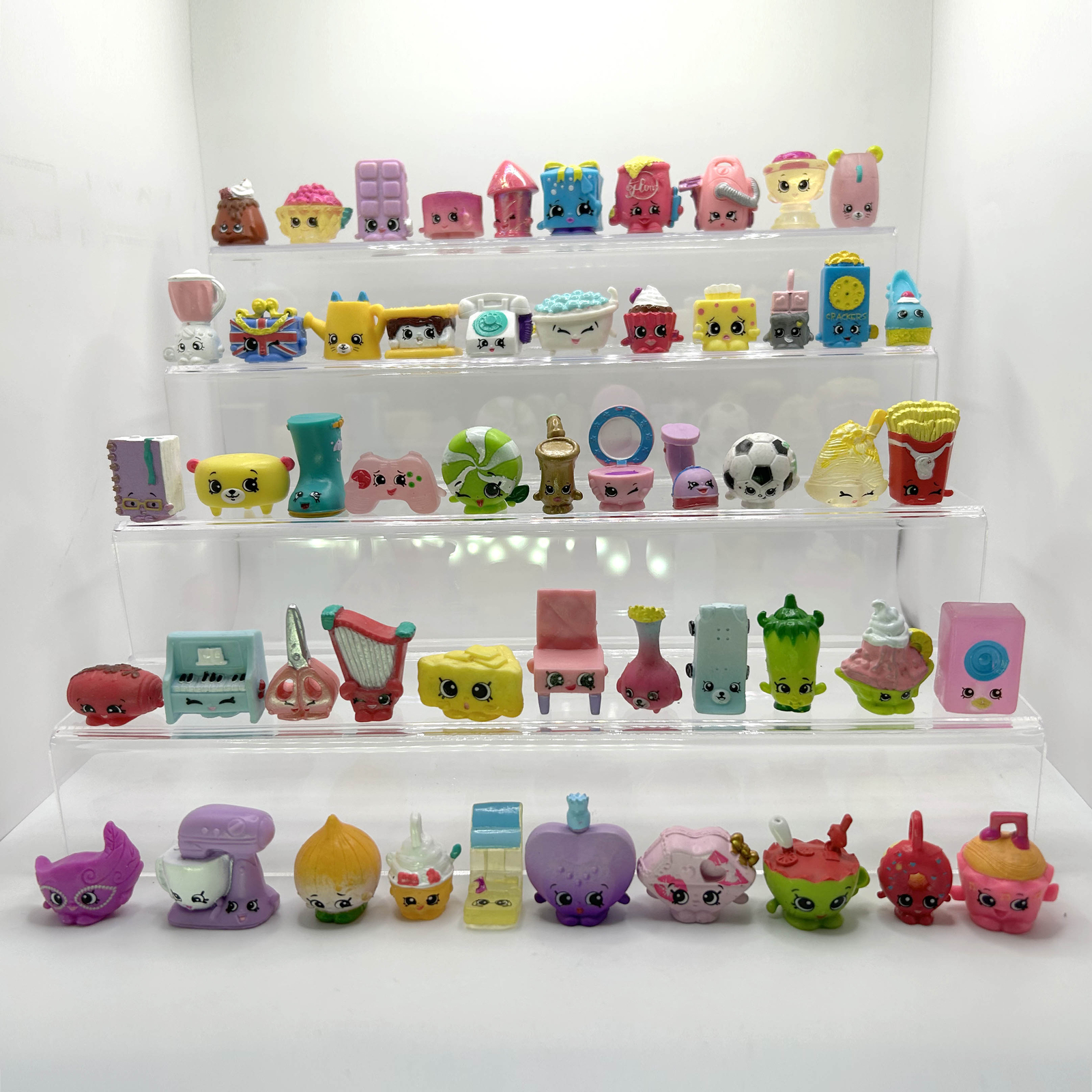 Random Bulk Lot of 10-100 SHOPKINS Figures: Rare and Exclusive Seasons 1-9 Random Bulk Lot of 10-100 SHOPKINS Figures: Rare and Exclusive Seasons 1-9