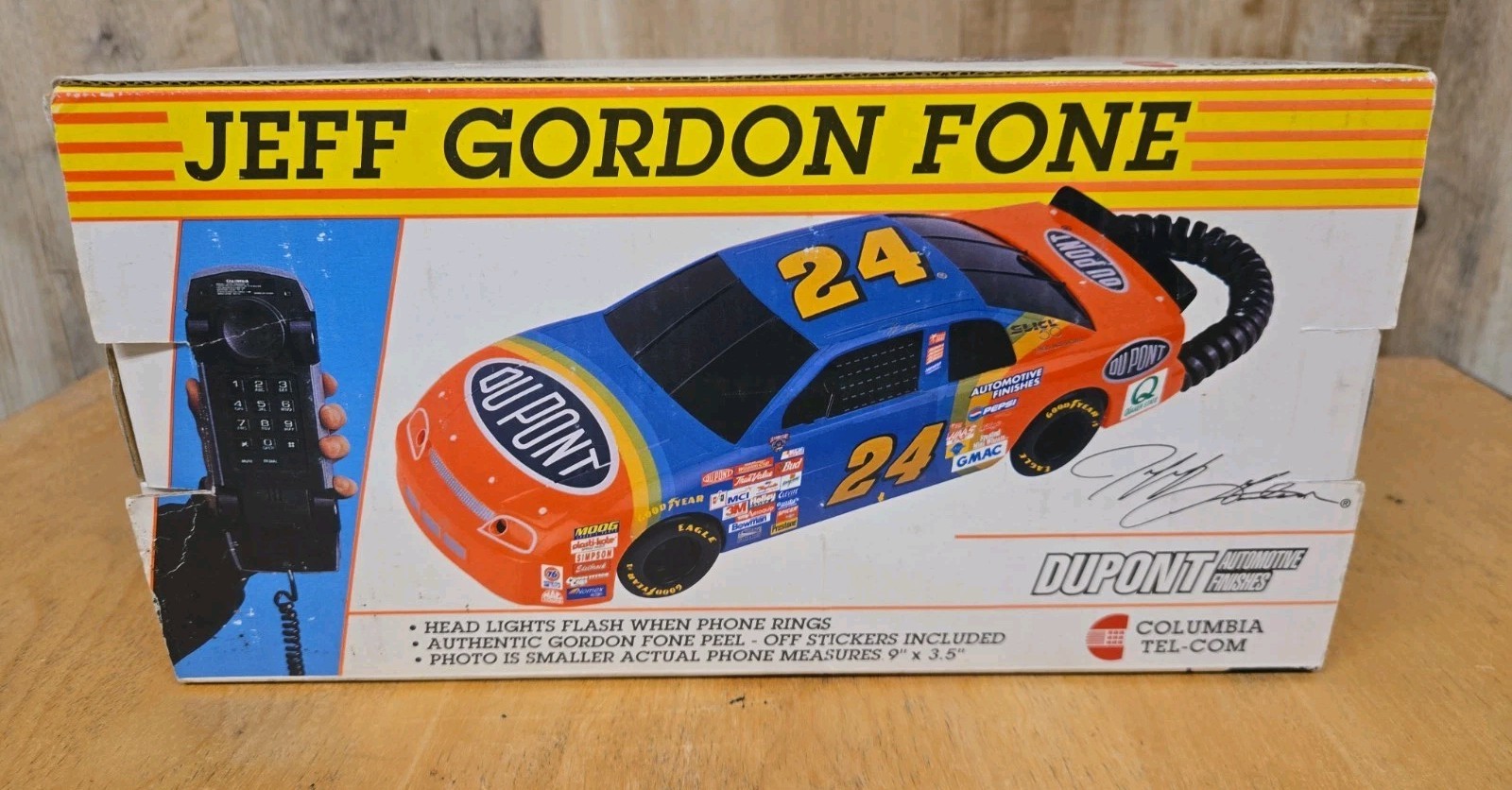 NASCAR Jeff Gordon #24 Vintage Columbia Tel-Com Collectible Phone Dupont (new) NASCAR Jeff Gordon #24 Vintage Columbia Tel-Com Collectible Phone Dupont (new)