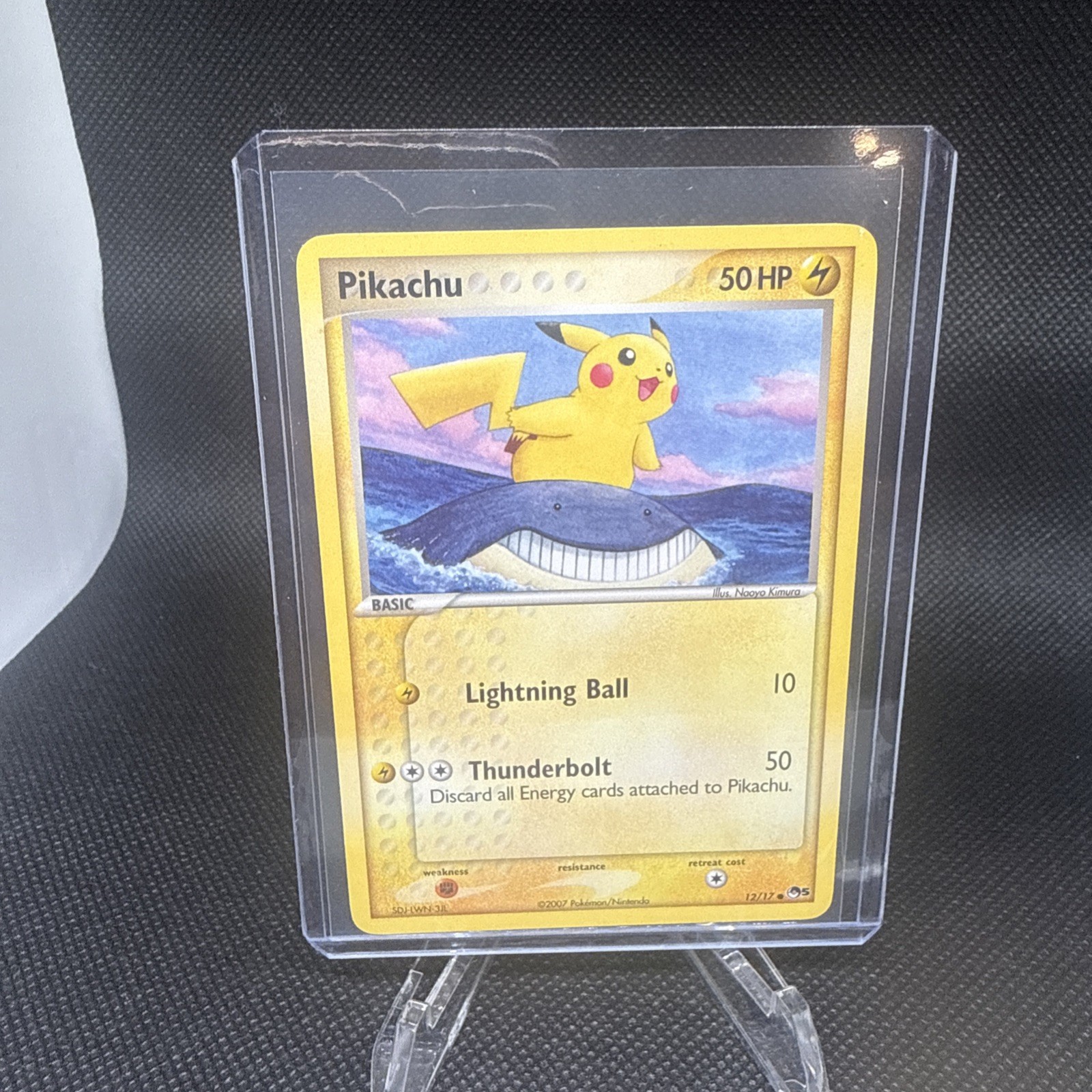 Pokémon Pikachu 12/17 POP Series 5 Common Basic Thunder 50 HP Naoyo Kimura 2007 Pokémon Pikachu 12/17 POP Series 5 Common Basic Thunder 50 HP Naoyo Kimura 2007