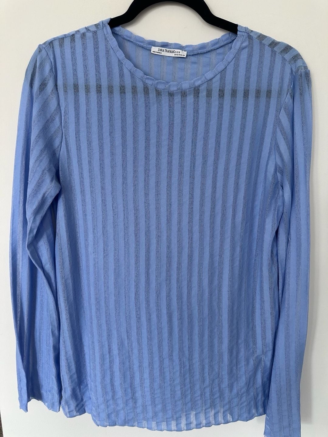 Zara Trafaluc Light Blue Striped Long Sleeve Crewneck Top Zara Trafaluc Light Blue Striped Long Sleeve Crewneck Top