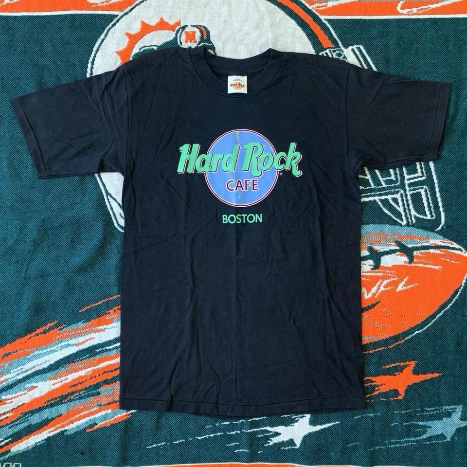 Vintage 80s 90s Hard Rock Cafe Boston T-Shirt Made in USA Single Stitch Size L