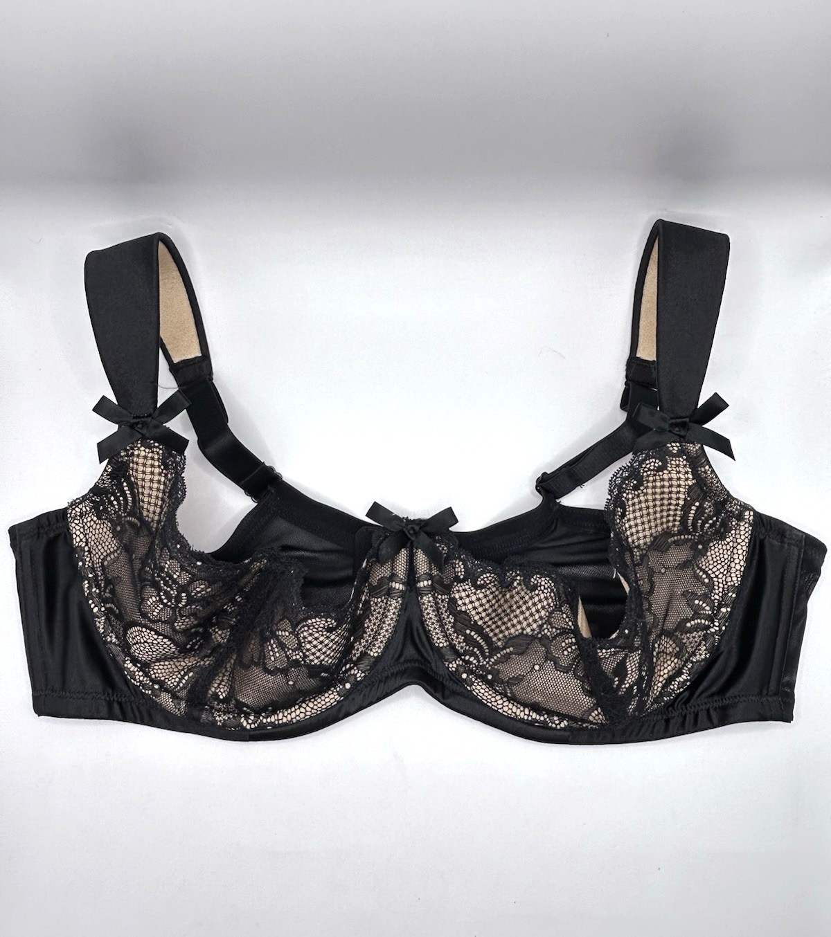 Cacique Black Lace Demi Bra Size 42DD Underwire With Half Cups Very Sexy Cacique Black Lace Demi Bra Size 42DD Underwire With Half Cups Very Sexy
