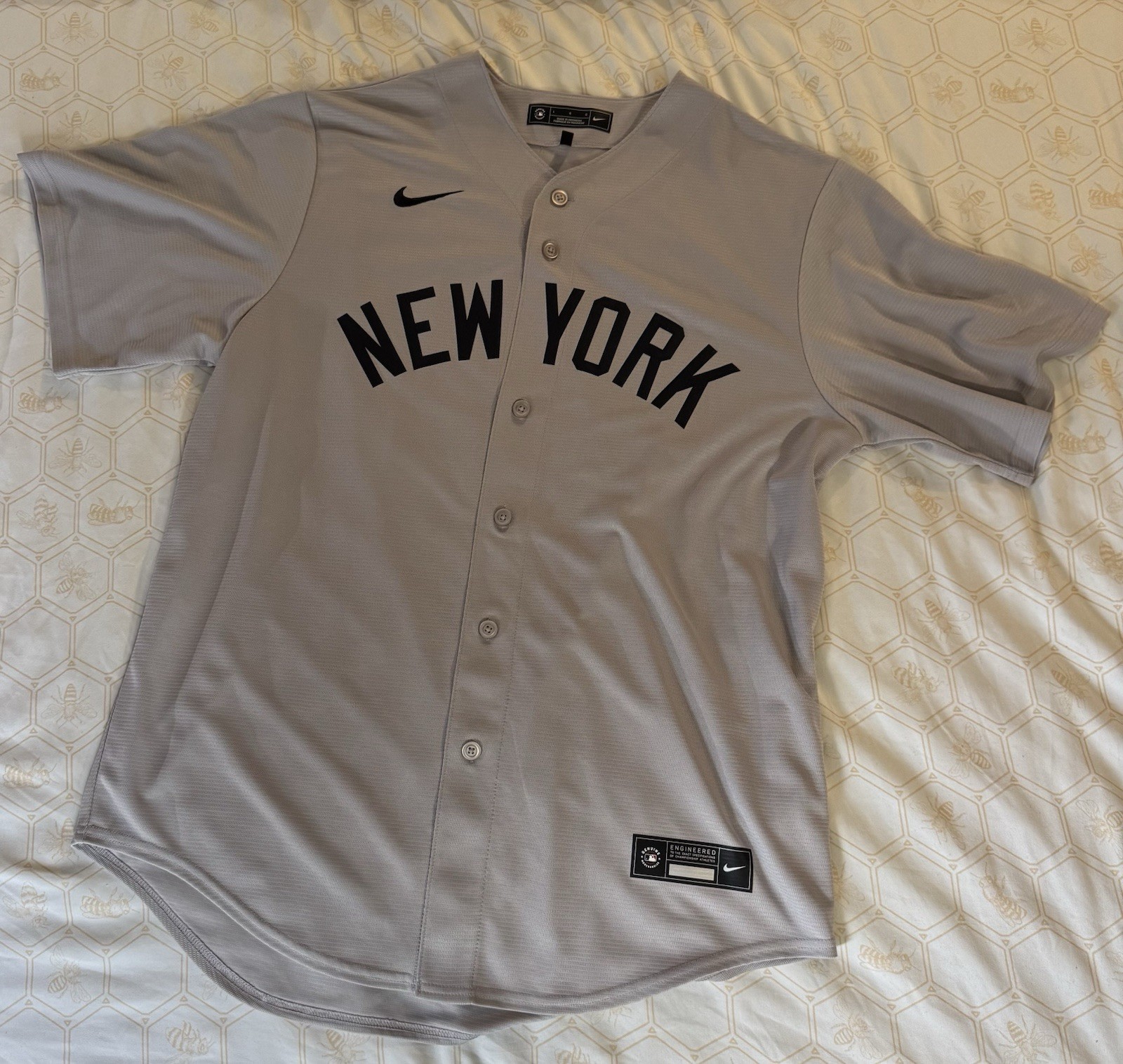 Yankees Jersey - Cam Schlittler - Authentic NIKE - Large Yankees Jersey - Cam Schlittler - Authentic NIKE - Large