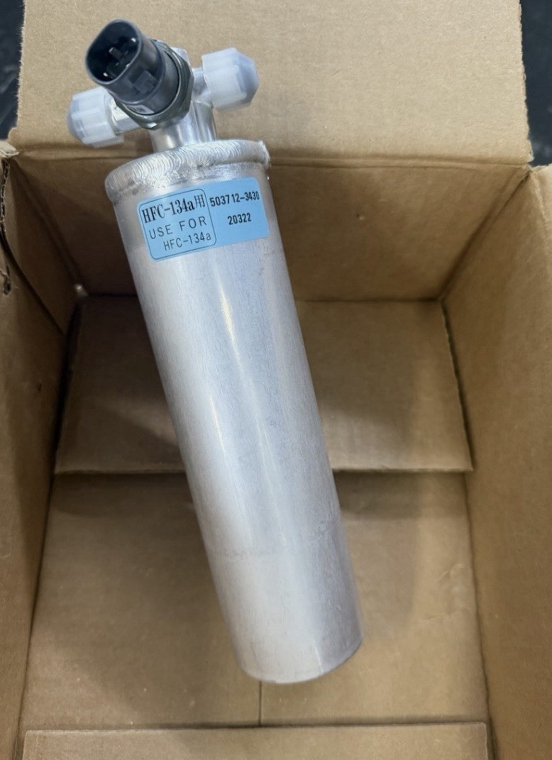 New ORIGINAL OEM  REC.DRYER for Chevrolet / GMC / Isuzu - 1835350800