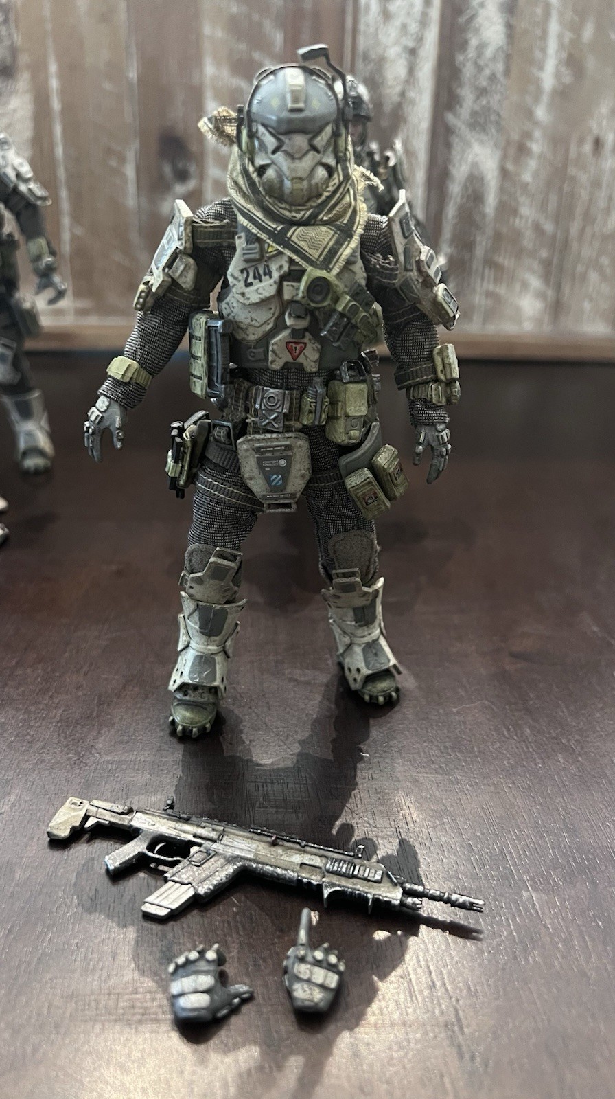 ThreeZero Titanfall 1/12 Pilot ThreeZero Titanfall 1/12 Pilot