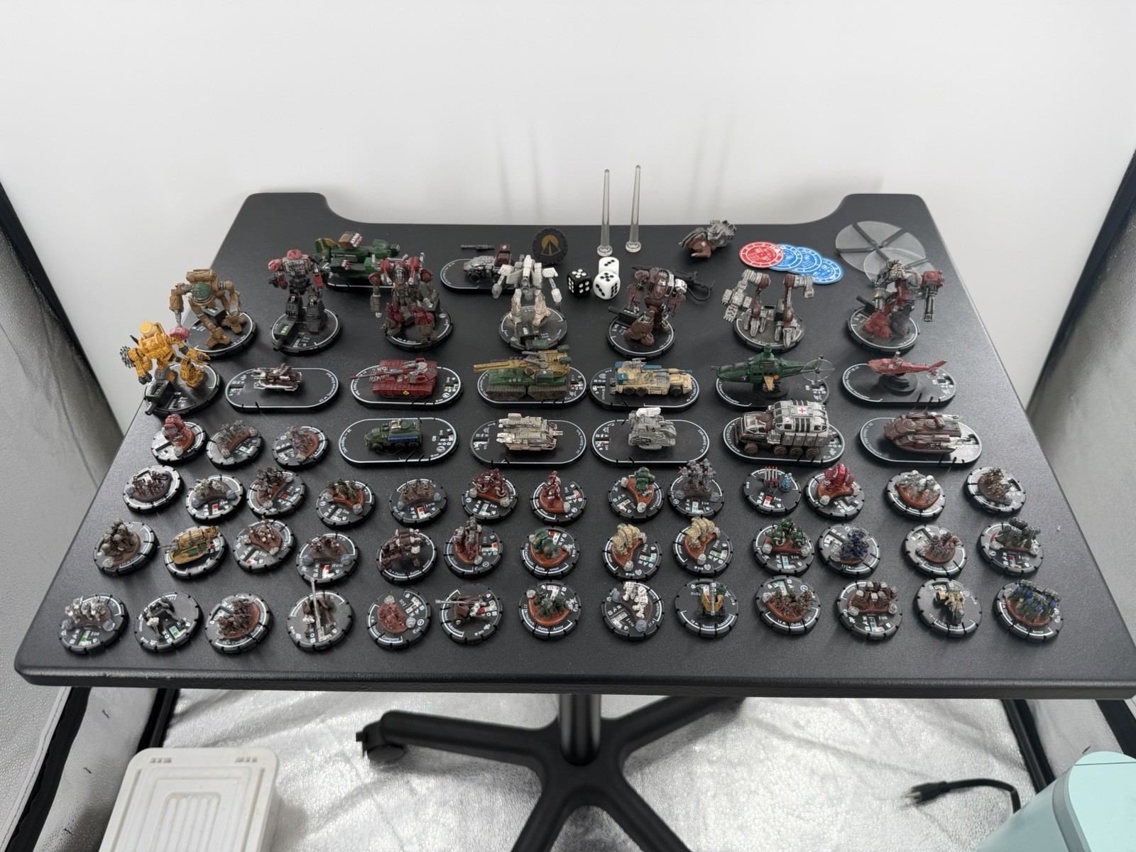 MechWarrior WizKids Dark Age Clix Miniature Bulk Lot 63 Figures 14 Accessories