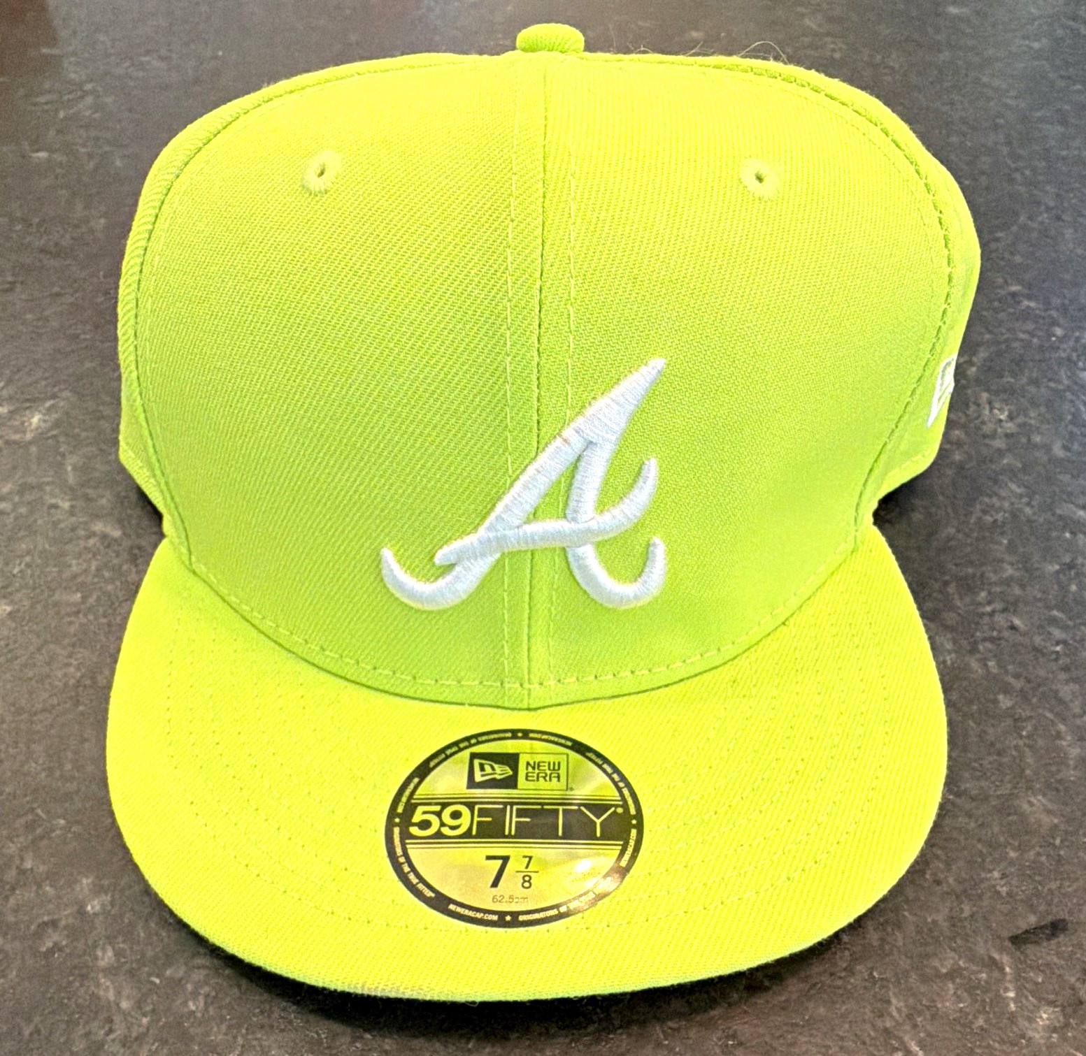 New Era 59FIFTY Atlanta Braves MLB Fitted Cap Hat Green Size 7 7/8 New Era 59FIFTY Atlanta Braves MLB Fitted Cap Hat Green Size 7 7/8