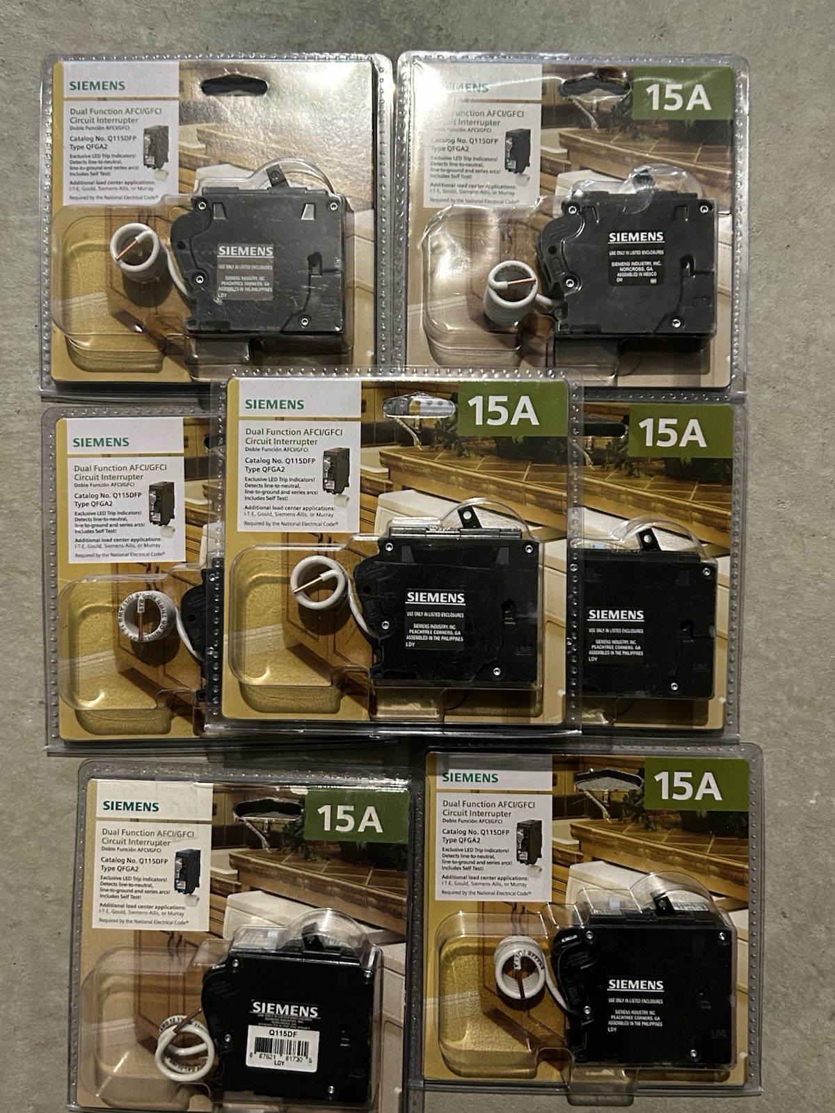 Lot Of 7 Siemens Q115DF Dual Function Circuit Breaker Lot Of 7 Siemens Q115DF Dual Function Circuit Breaker