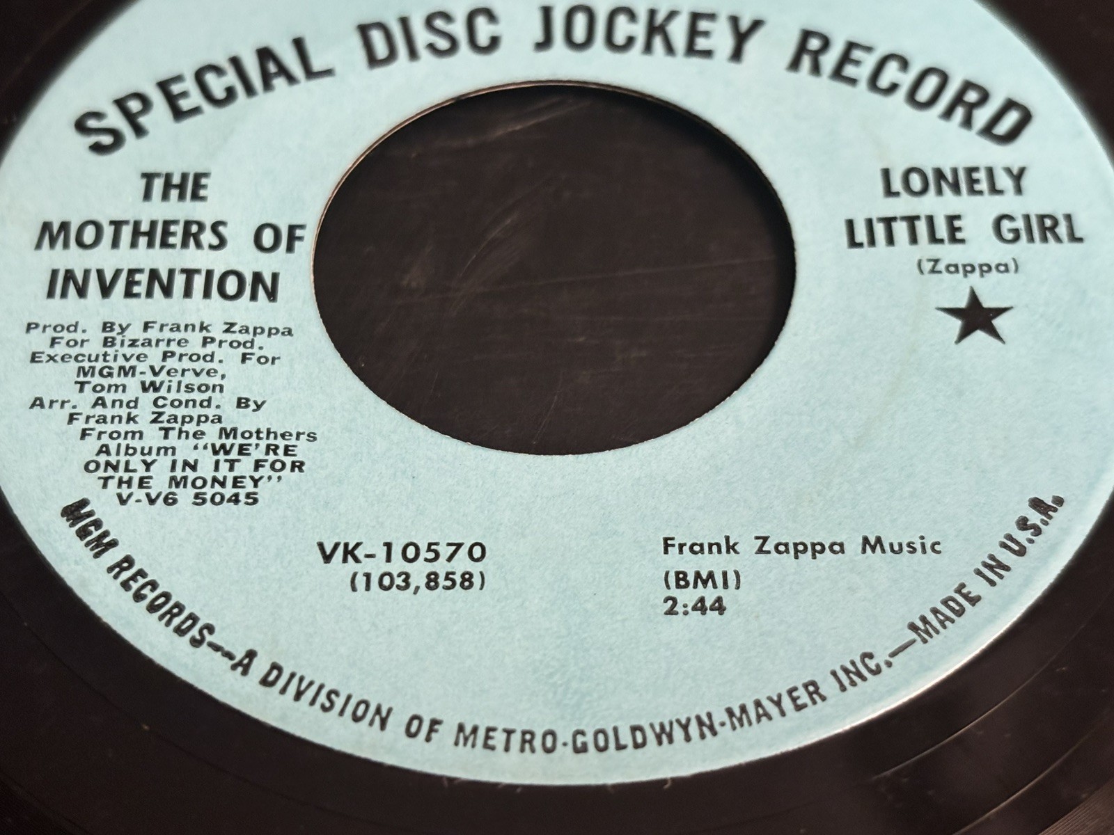 Verve The Mothers Of Invention Frank Zappa VK-10570 DJ 45rpm Never Played Verve The Mothers Of Invention Frank Zappa VK-10570 DJ 45rpm Never Played