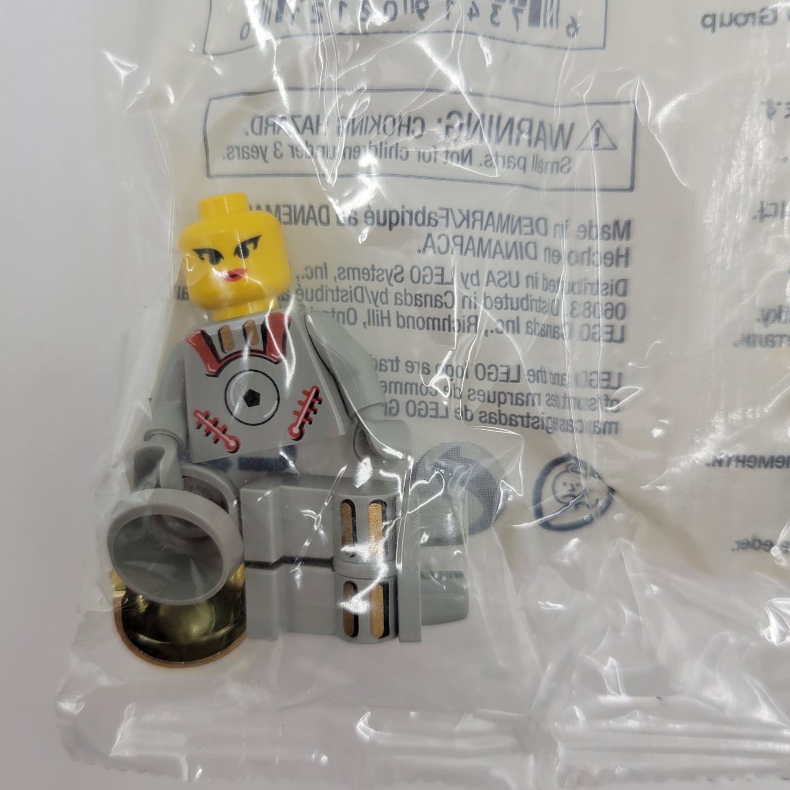 New Sealed LEGO Figure - 3928 - Sandy Moondust - Astrobot Minifig Minifigure New Sealed LEGO Figure - 3928 - Sandy Moondust - Astrobot Minifig Minifigure