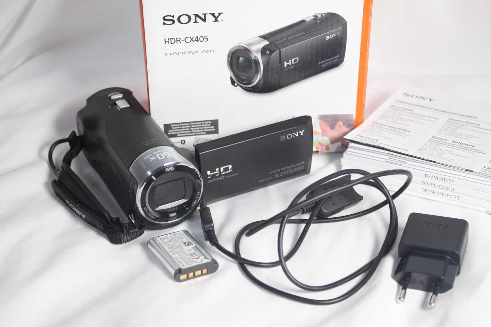Sony Handycam HDR-CX405 HD 9.2MP Camcorder Black 60x Zoom Bundle Sony Handycam HDR-CX405 HD 9.2MP Camcorder Black 60x Zoom Bundle