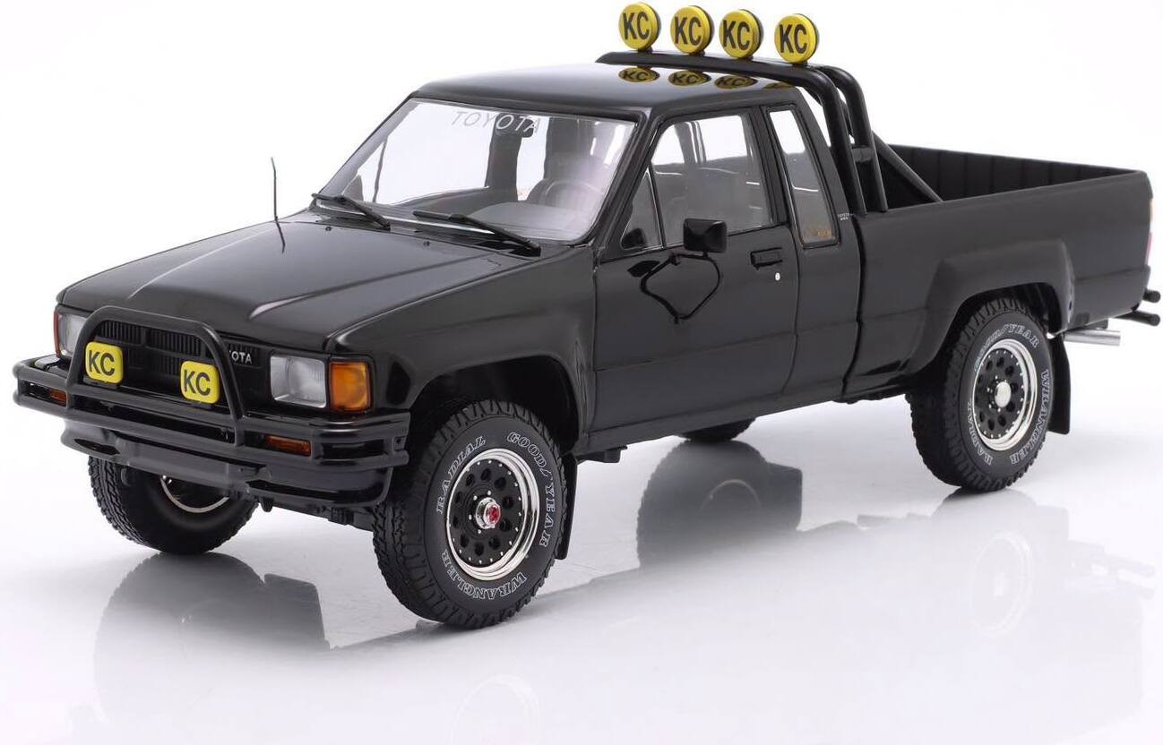Marty McFly\'s 1985 Toyota SR5 Xtra Cab 4X4 Back to the Future 1:18 by KK Diecast