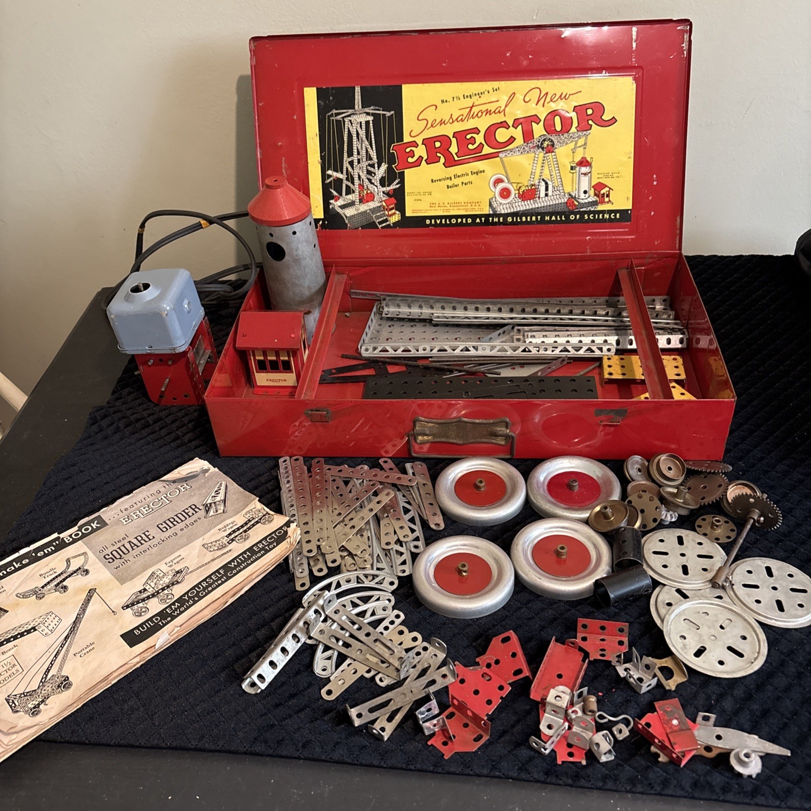 VINTAGE 1938 GILBERT ERECTOR SET 7 1/2 ENGINEER'S SET