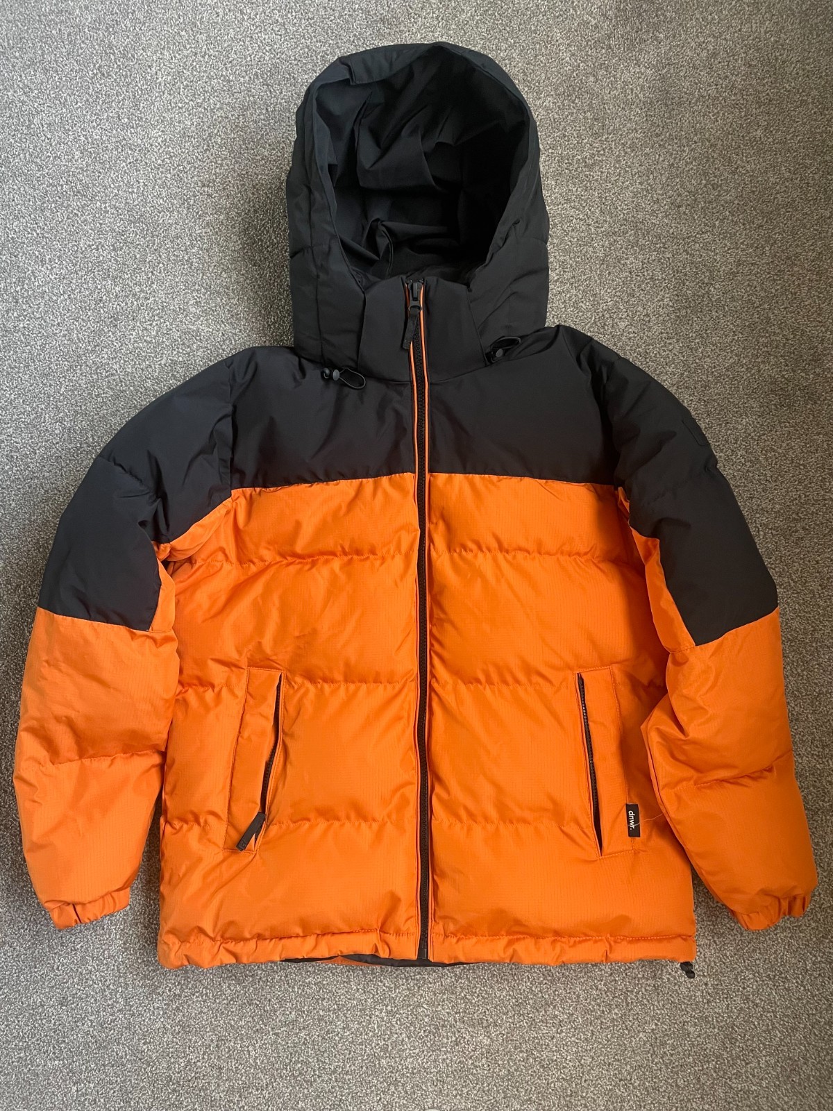 Zara men\'s orange and black hooded puffer jacket, size Medium Zara men\'s orange and black hooded puffer jacket, size Medium