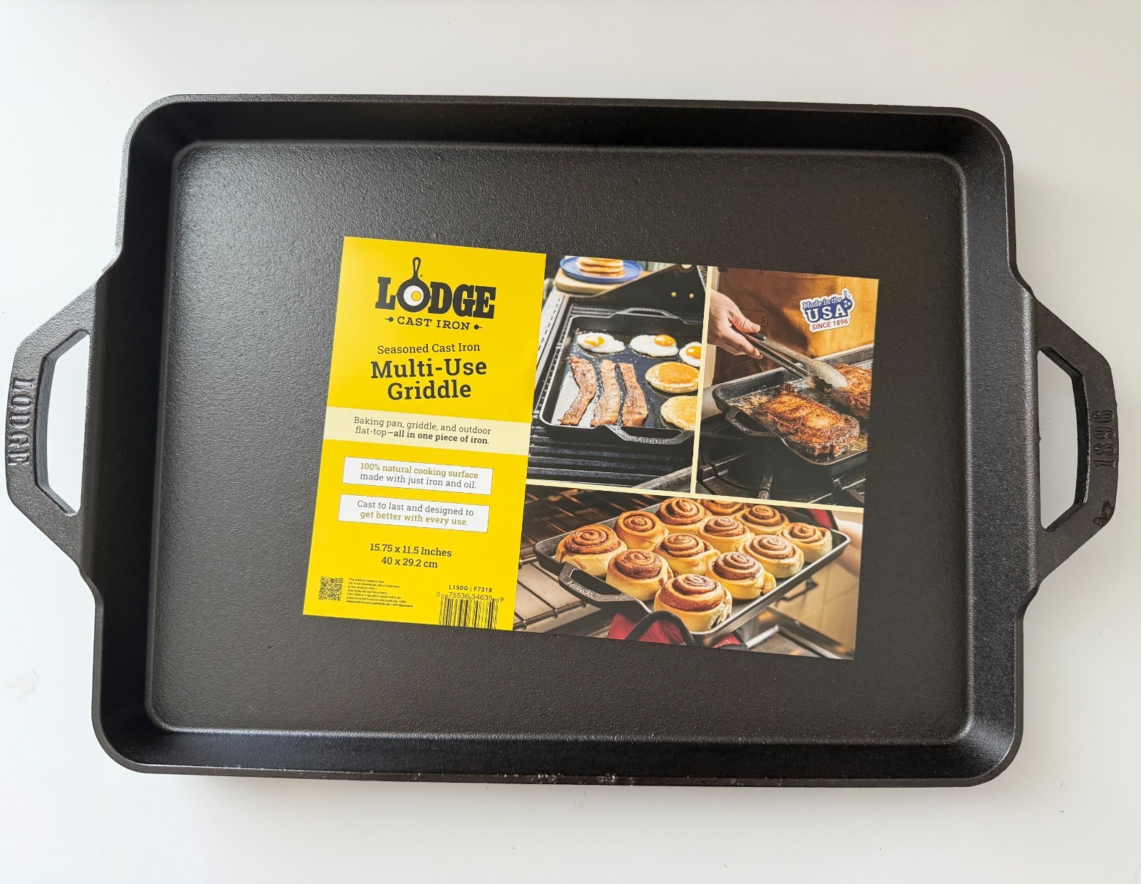 Lodge Seasoned Cast Iron Multi-Use Griddle 15.75 x 11.5 in USA Lodge Seasoned Cast Iron Multi-Use Griddle 15.75 x 11.5 in USA